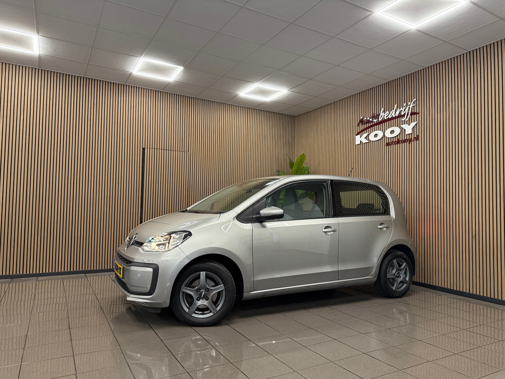 https://www.autokooy.nl//xml/images/47212054-10.JPG
