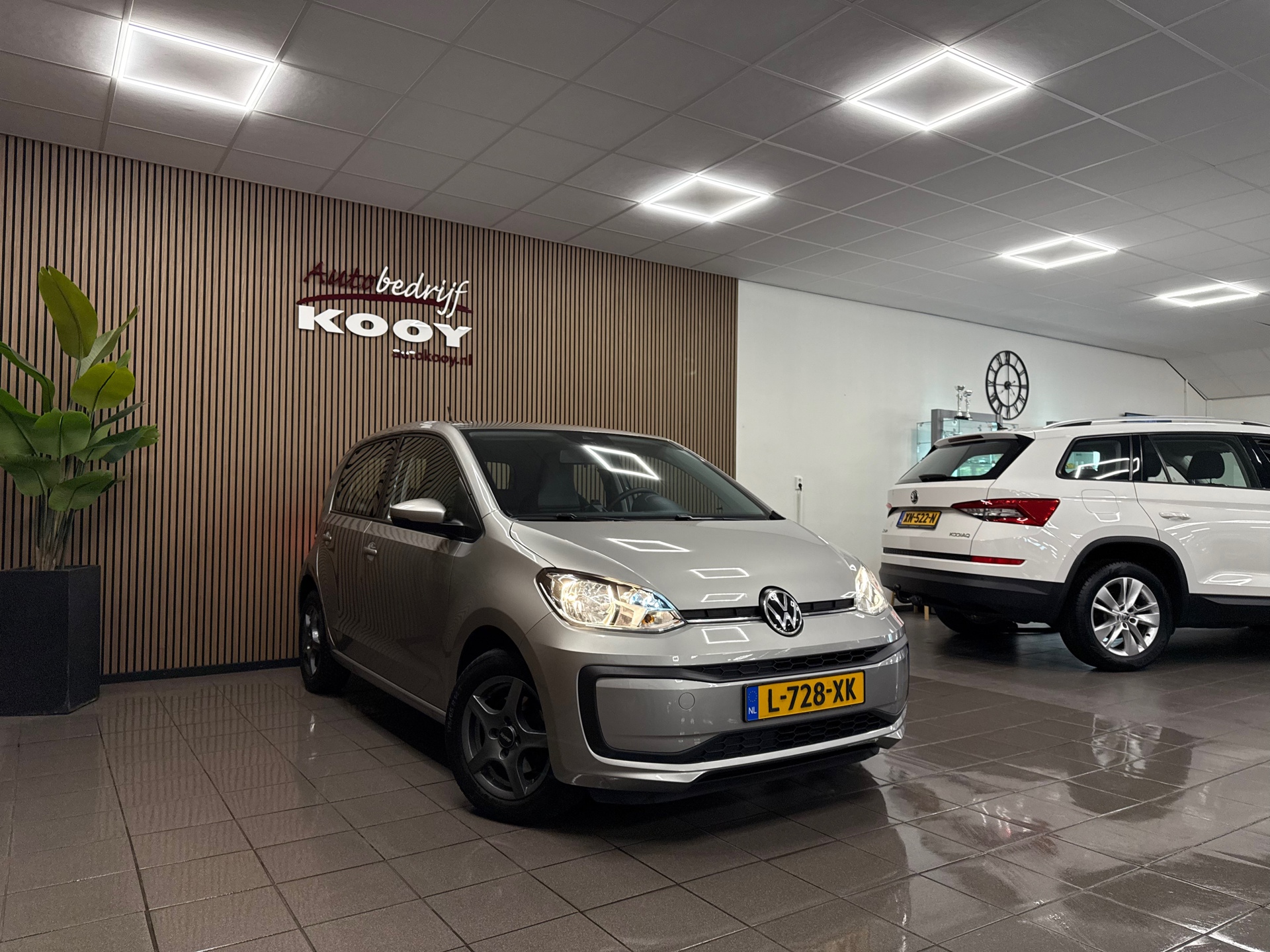 https://www.autokooy.nl//xml/images/47212054-7.JPG