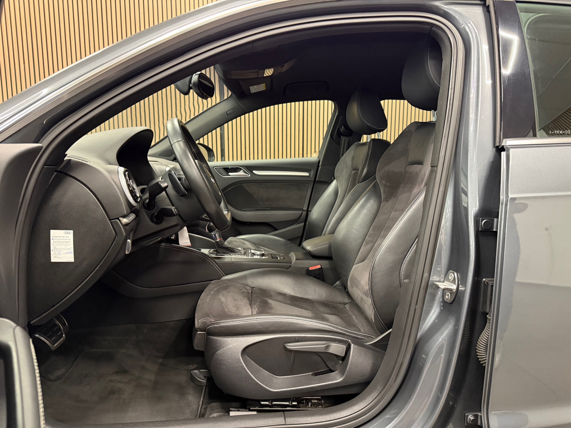 https://www.autokooy.nl//xml/images/47235545-11.JPG