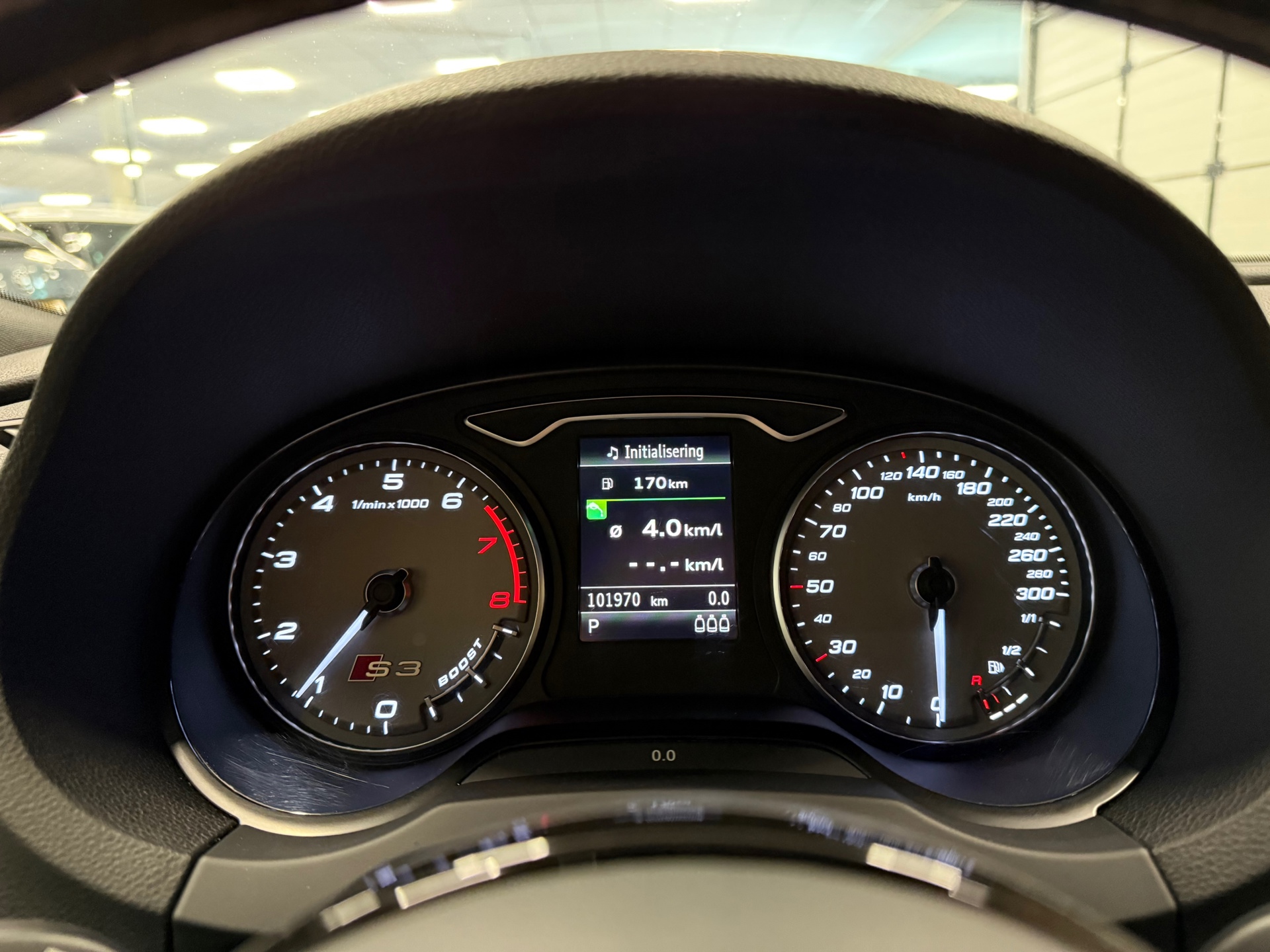 https://www.autokooy.nl//xml/images/47235545-14.JPG