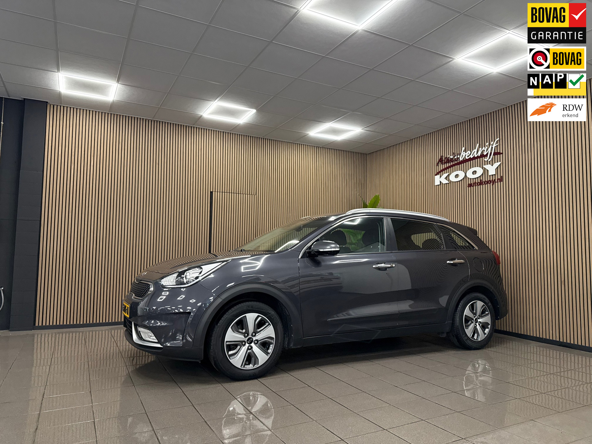 Kia Niro 1.6 GDi Hybrid First Edition * Trekhaak / Carplay / Navigatie / Cruise control / NL Auto