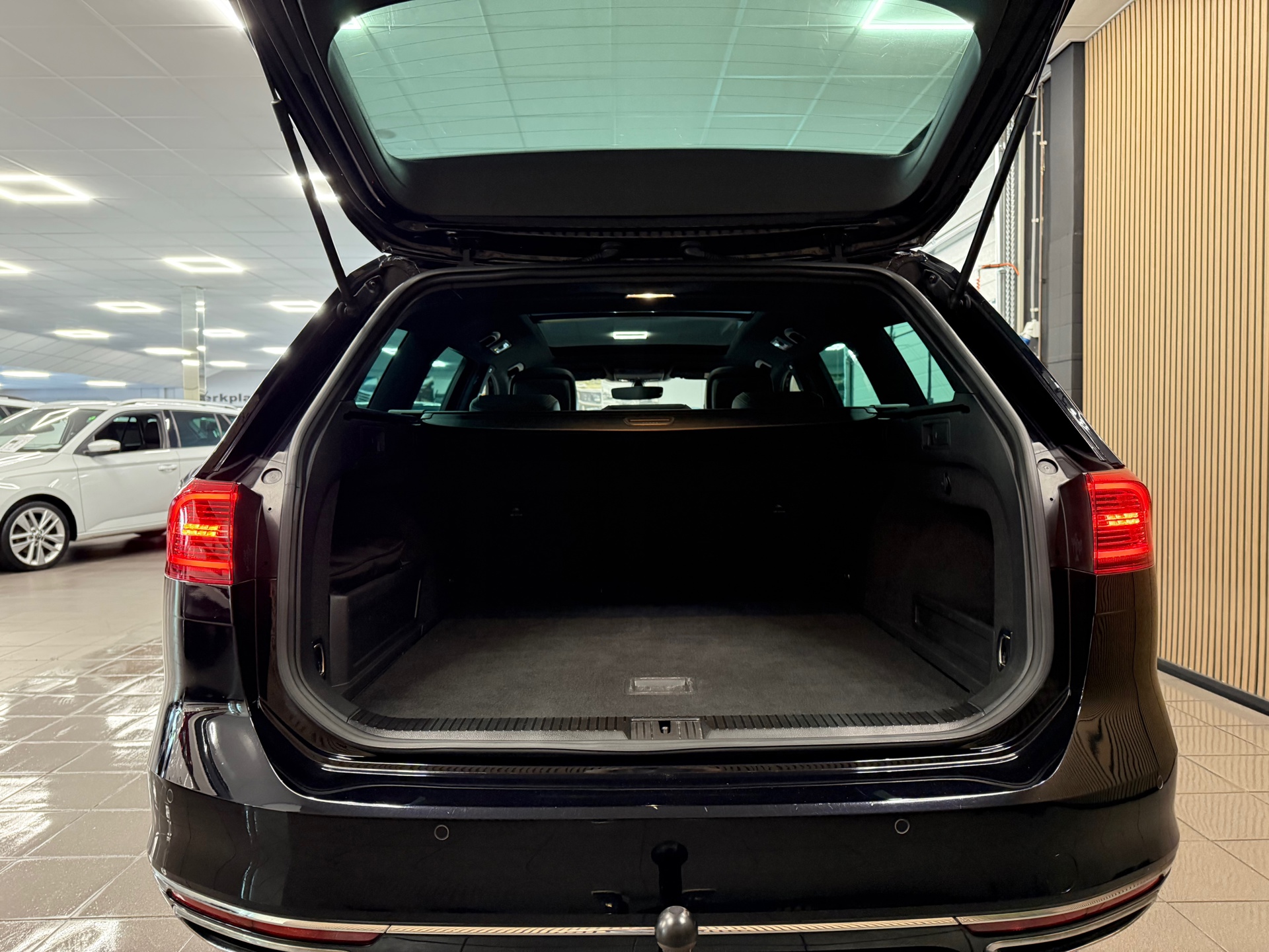 https://www.autokooy.nl//xml/images/47285240-5.JPG