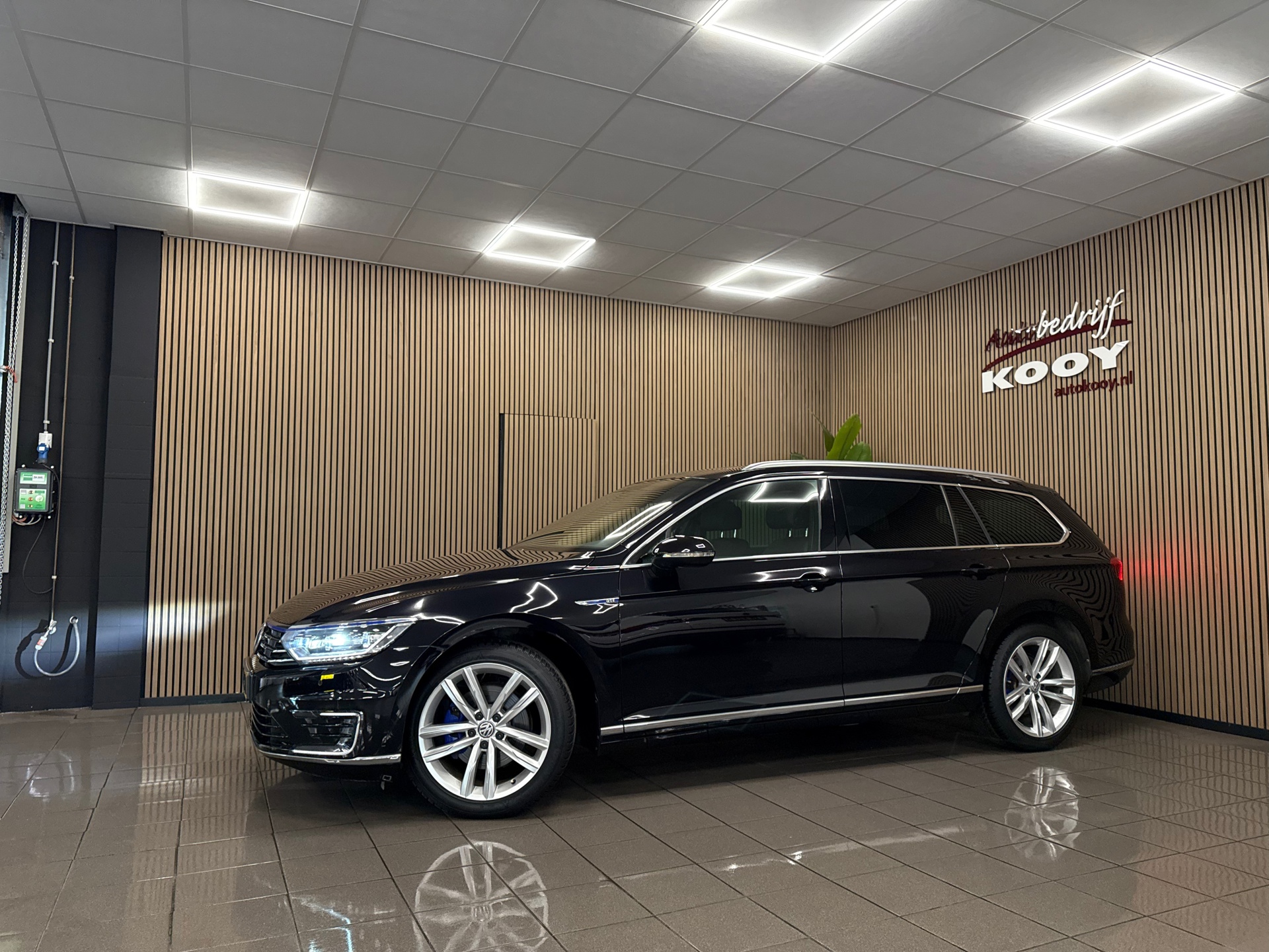 https://www.autokooy.nl//xml/images/47285240-9.JPG