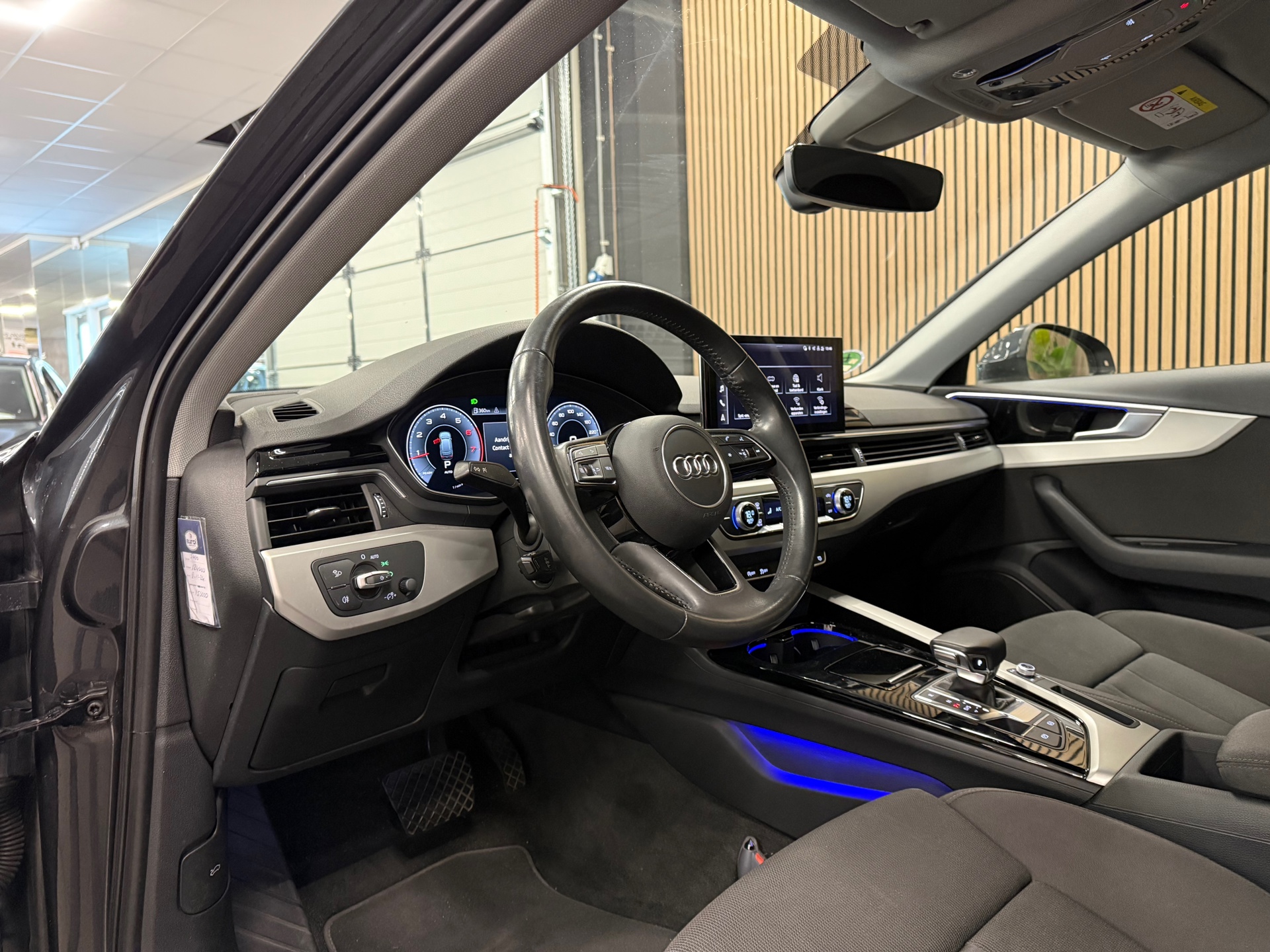 https://www.autokooy.nl//xml/images/47308988-14.JPG