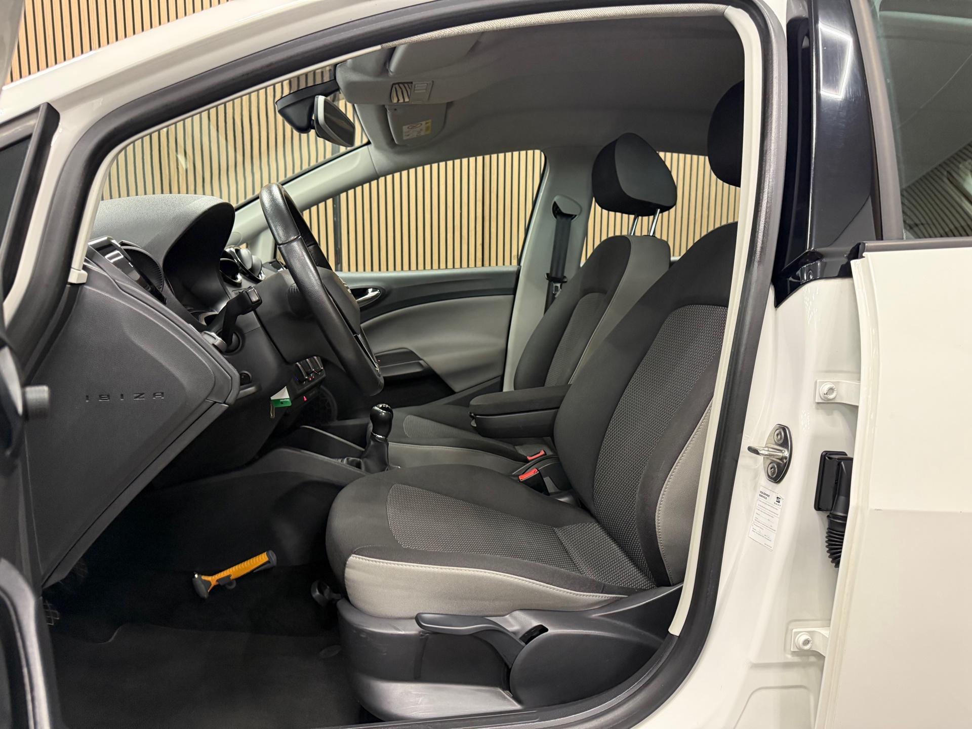 https://www.autokooy.nl//xml/images/47355197-11.JPG