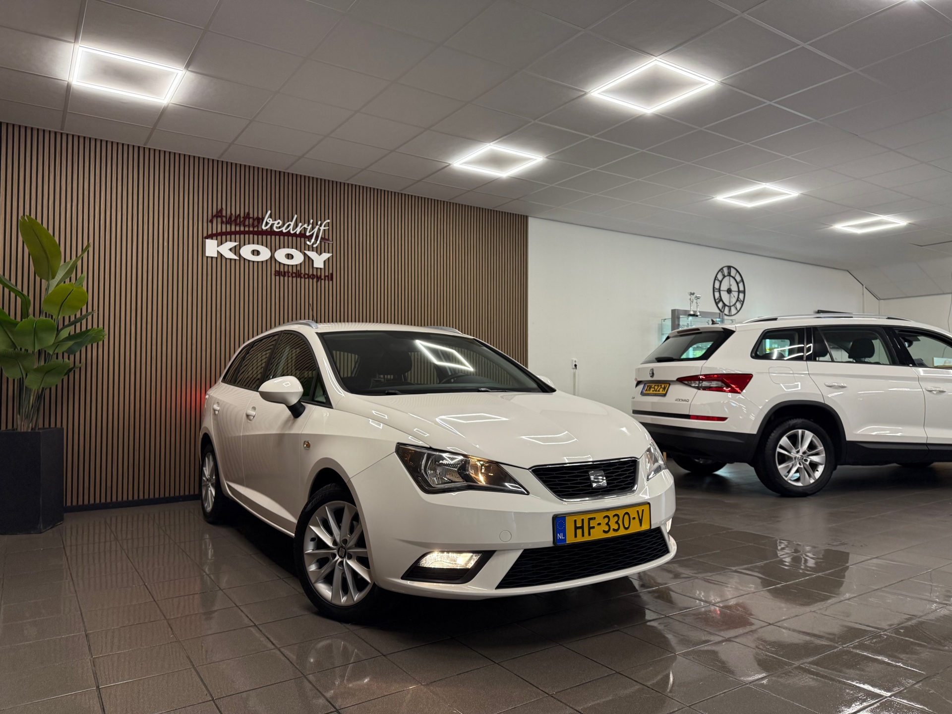 https://www.autokooy.nl//xml/images/47355197-7.JPG