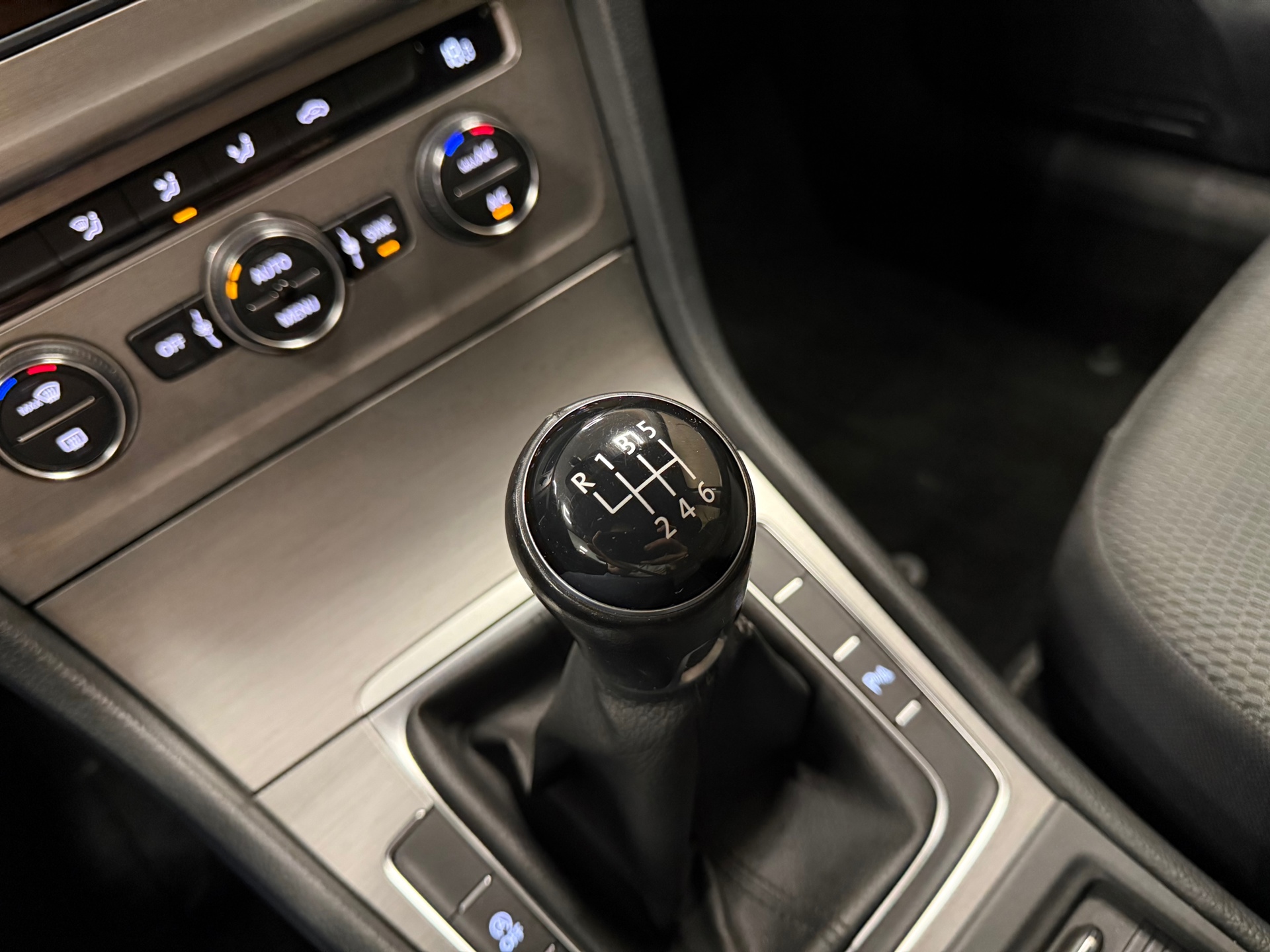 https://www.autokooy.nl//xml/images/47355257-19.JPG