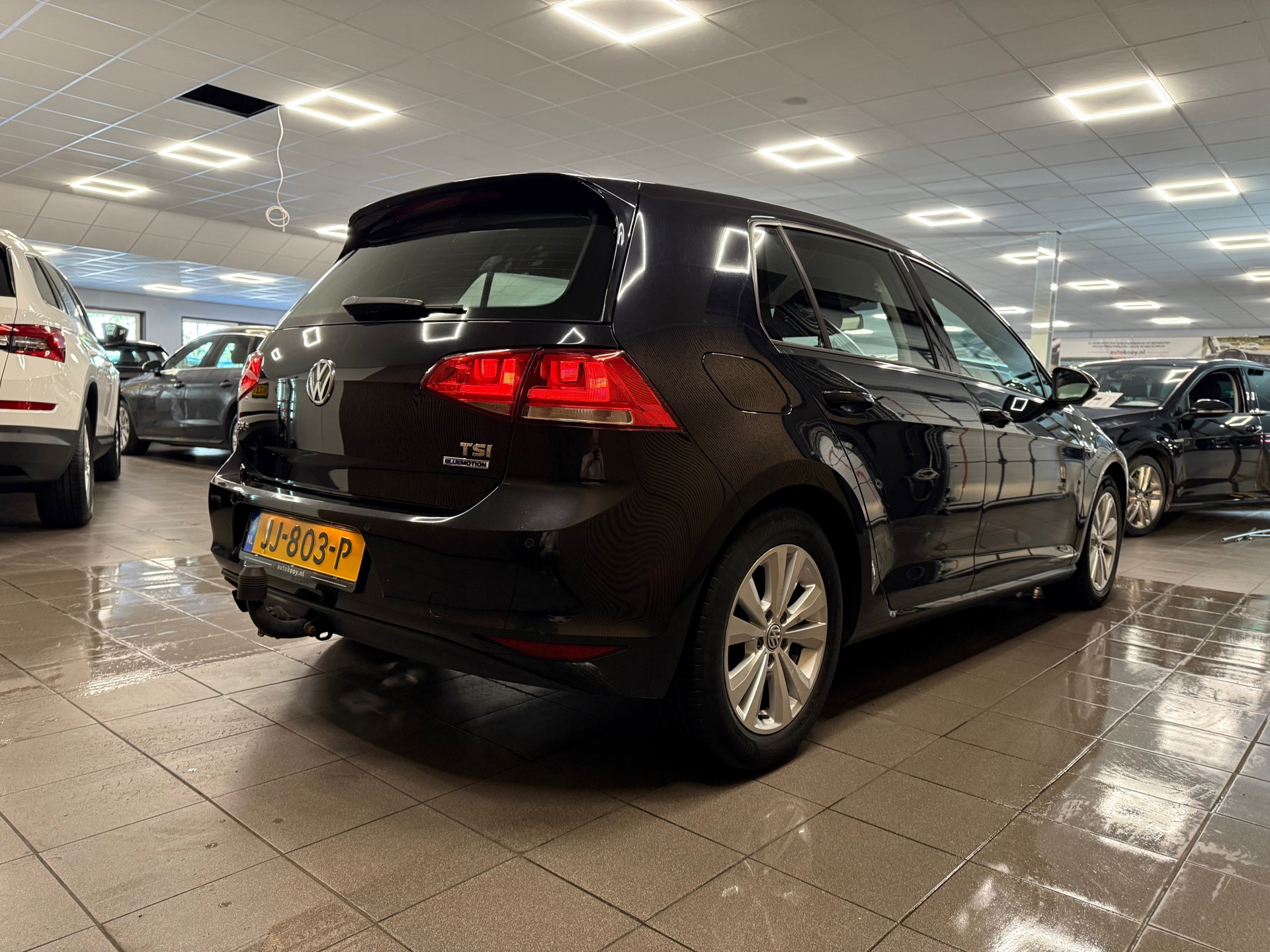 https://www.autokooy.nl//xml/images/47355257-6.JPG