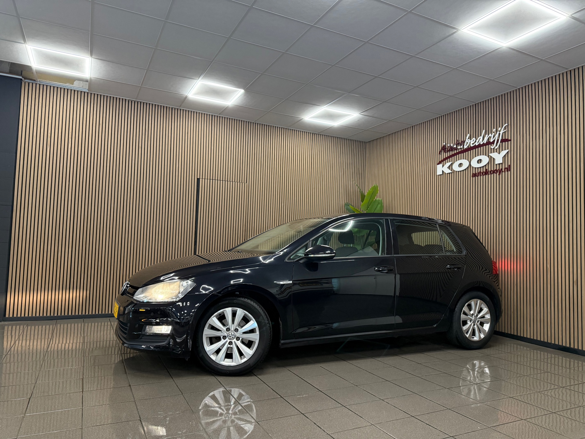 https://www.autokooy.nl//xml/images/47355257-9.JPG