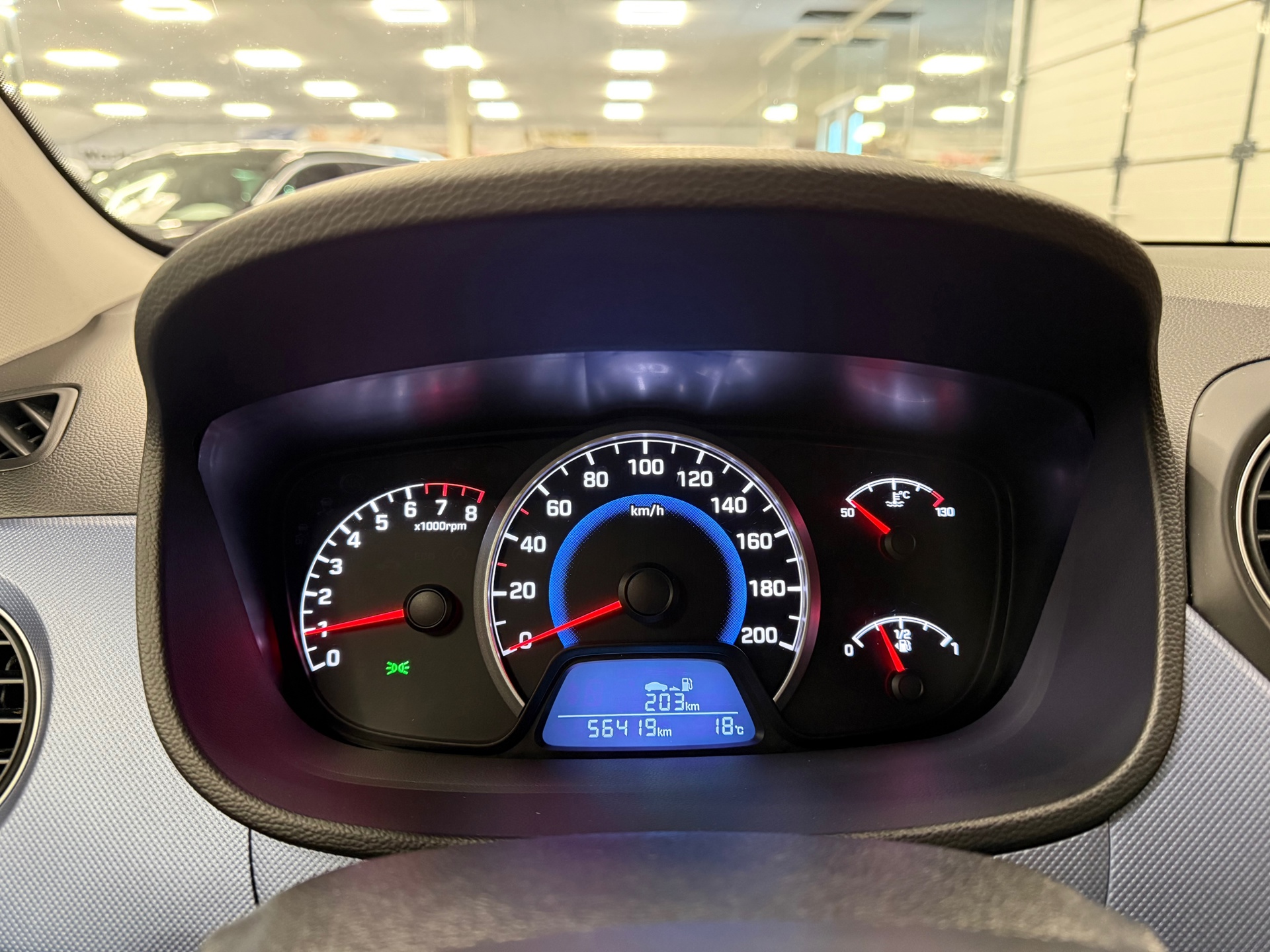 https://www.autokooy.nl//xml/images/47355357-15.JPG
