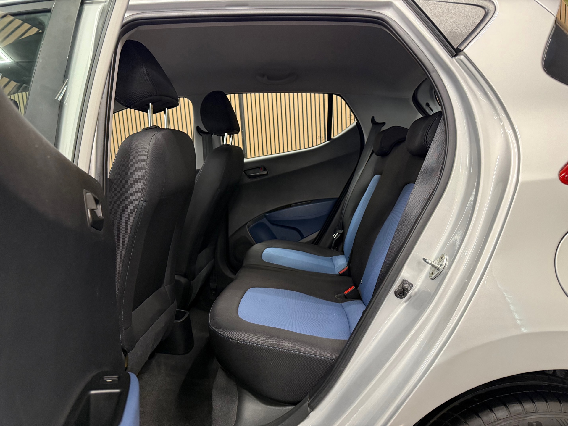 https://www.autokooy.nl//xml/images/47355357-22.JPG