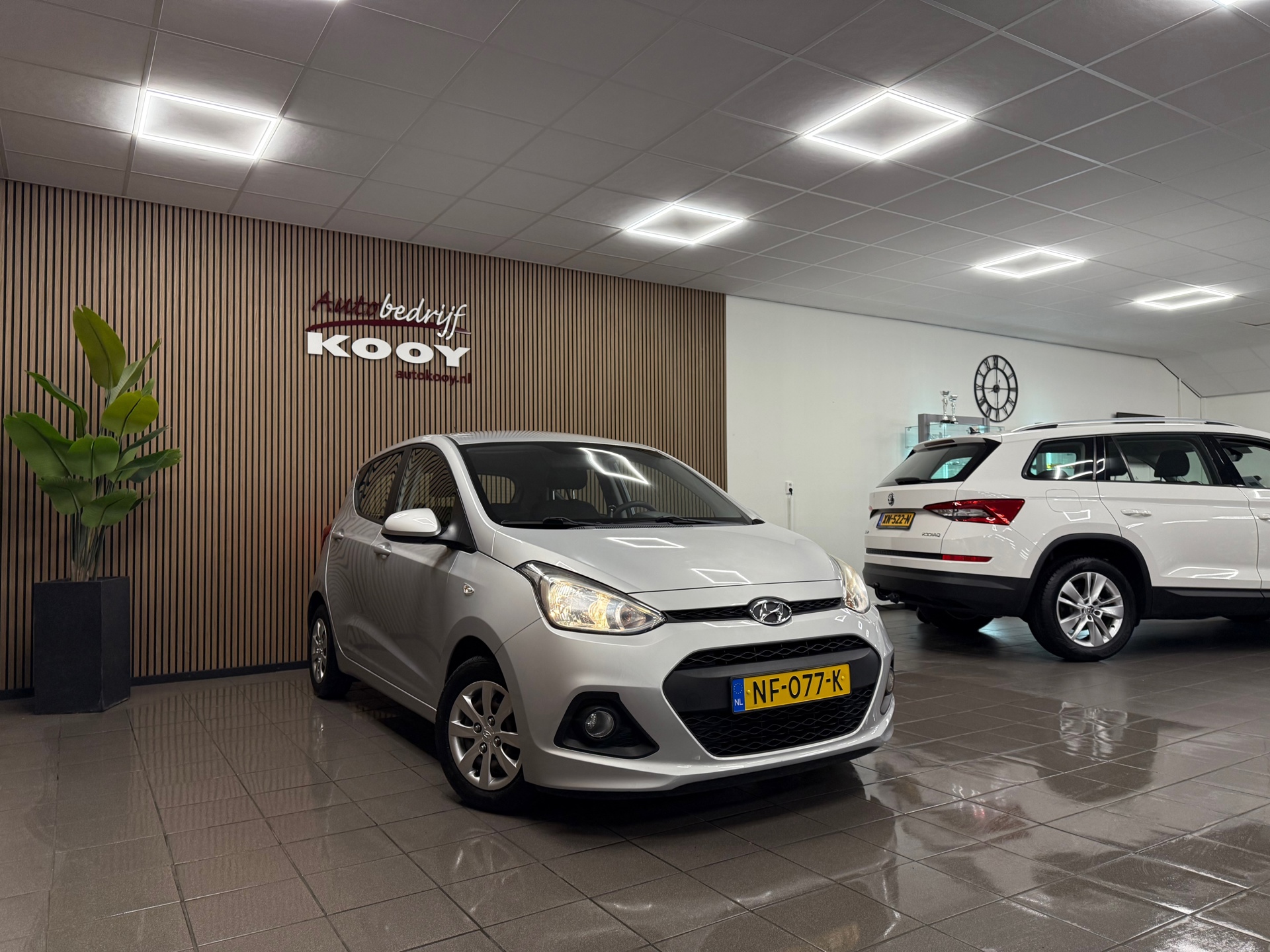 https://www.autokooy.nl//xml/images/47355357-7.JPG