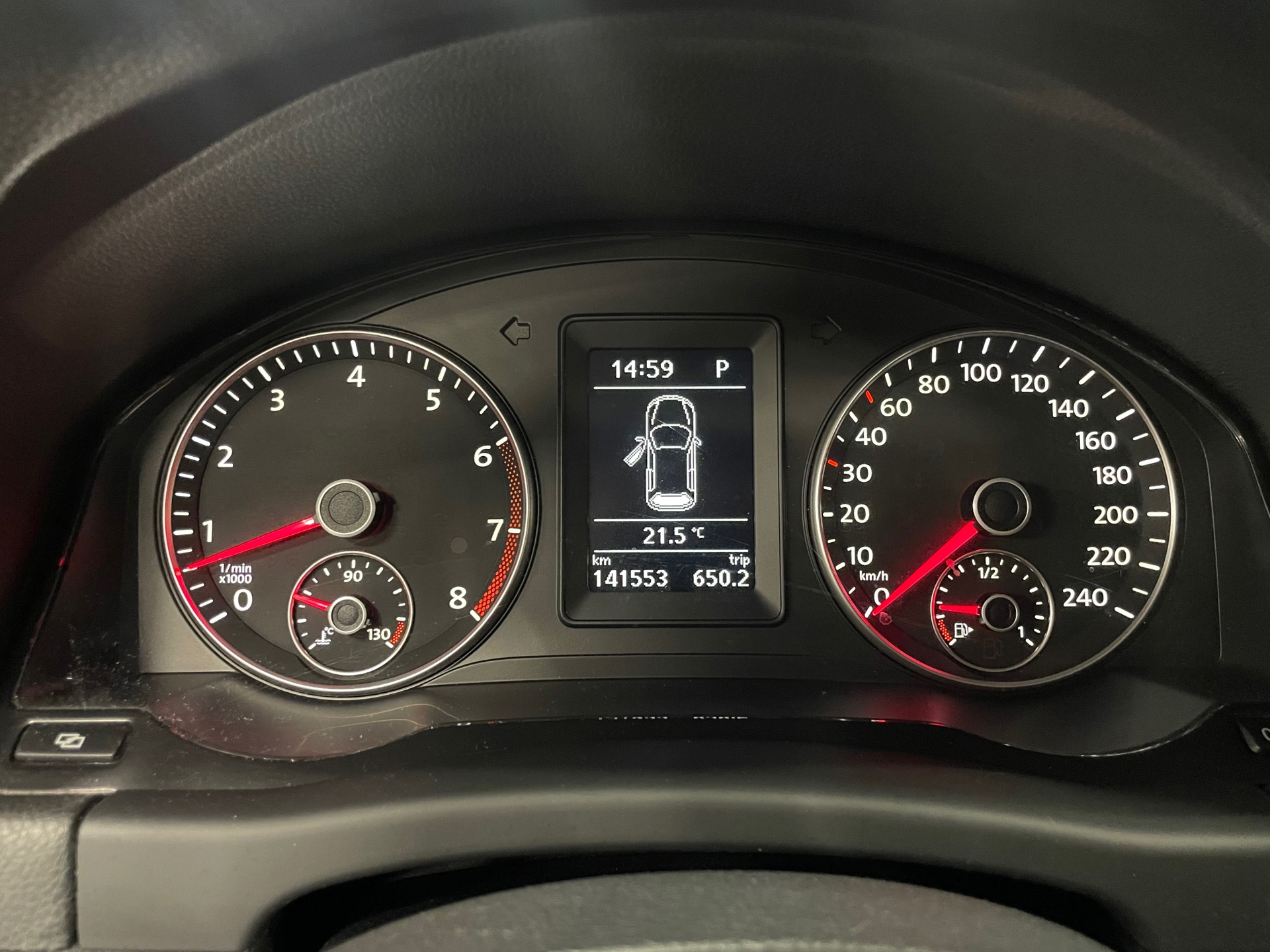https://www.autokooy.nl//xml/images/47401122-13.JPG