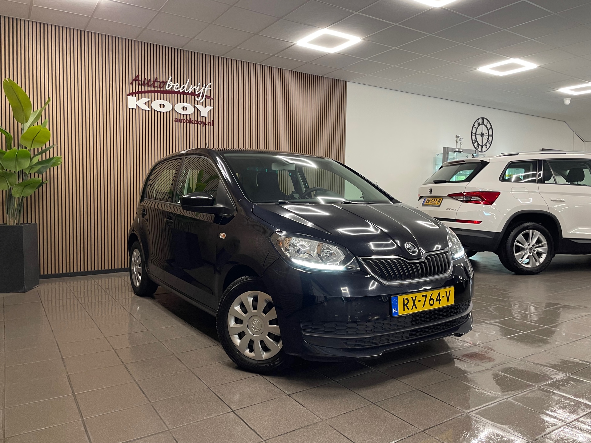 https://www.autokooy.nl//xml/images/47467810-10.JPG