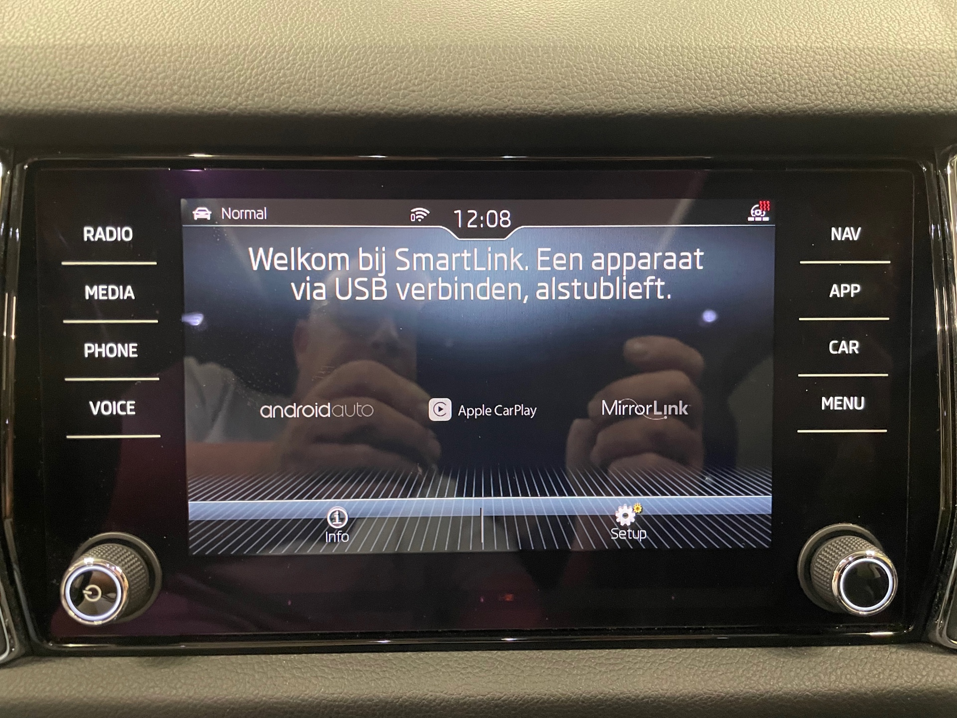 https://www.autokooy.nl//xml/images/47538961-19.JPG
