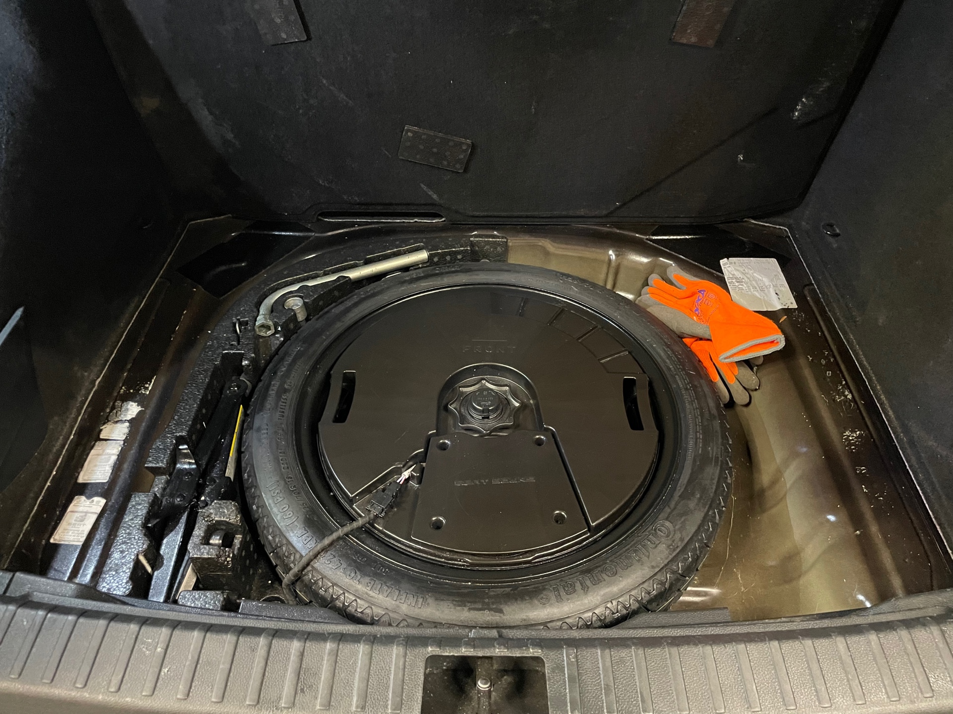 https://www.autokooy.nl//xml/images/47541807-25.JPG