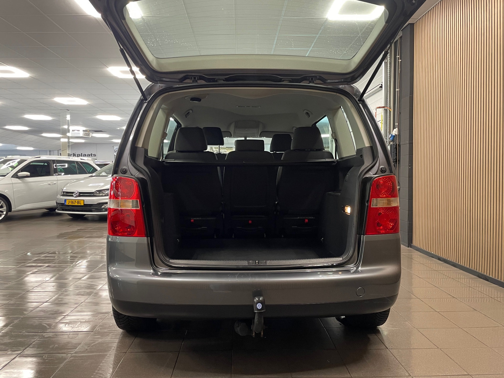 https://www.autokooy.nl//xml/images/47567937-6.JPG