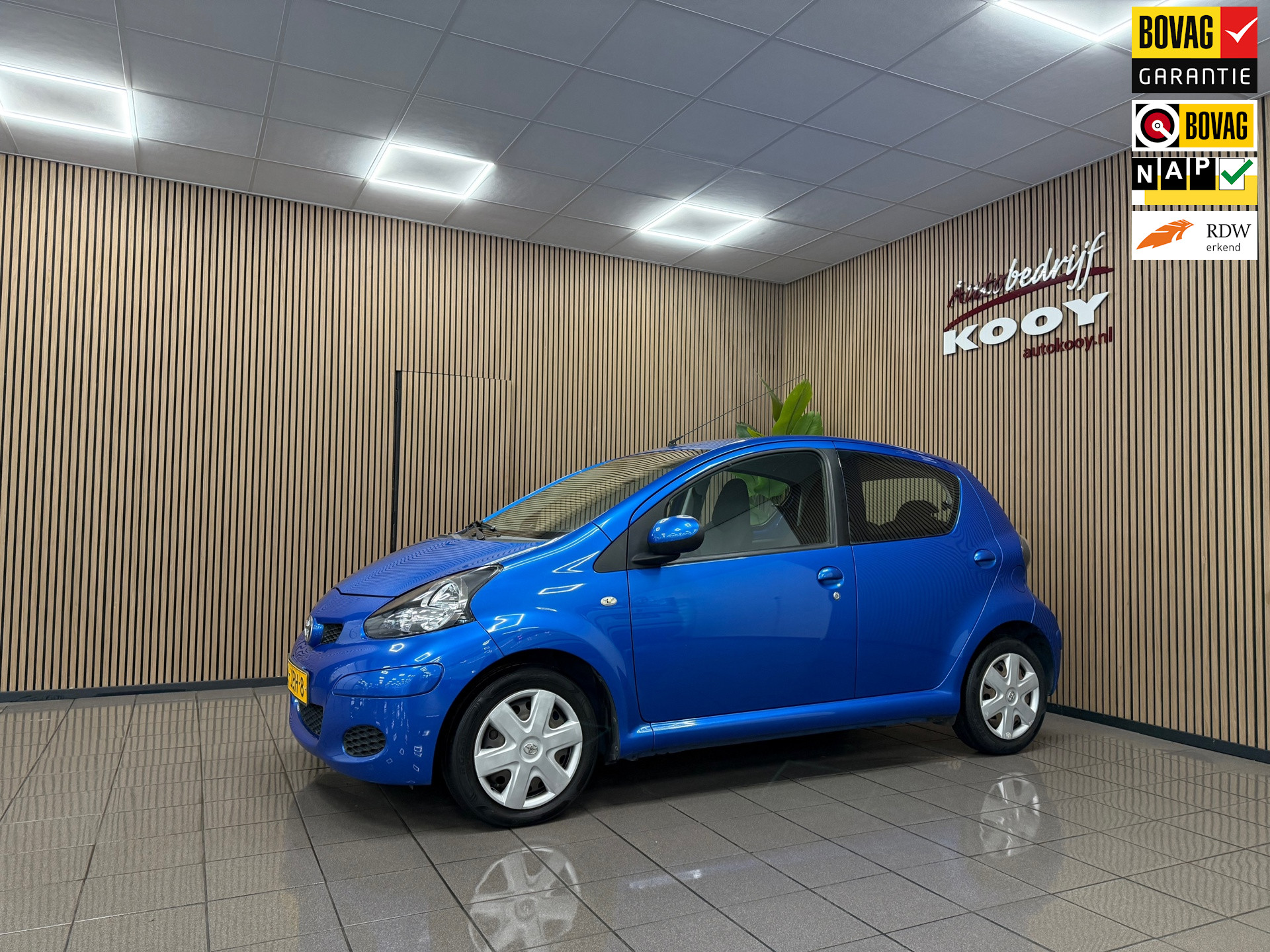 Toyota Aygo 1.0-12V Comfort * Airco / 5 Deurs / NL Auto + NAP / Nieuwe APK *