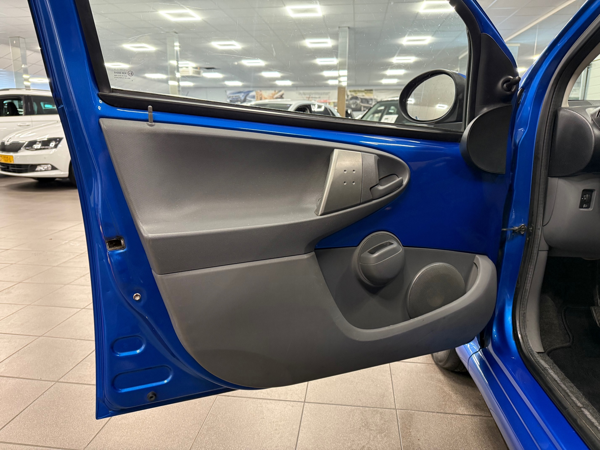 https://www.autokooy.nl//xml/images/47713286-10.JPG