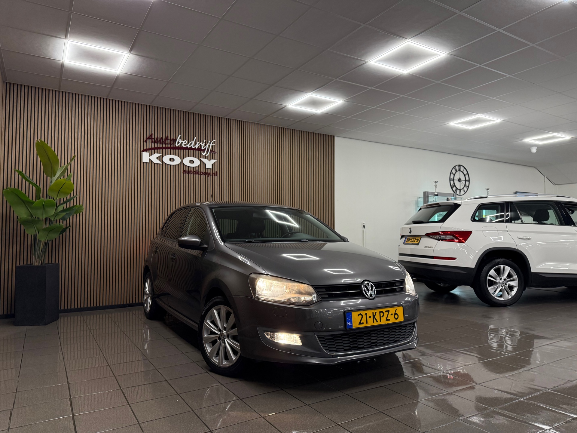 https://www.autokooy.nl//xml/images/47741901-7.JPG
