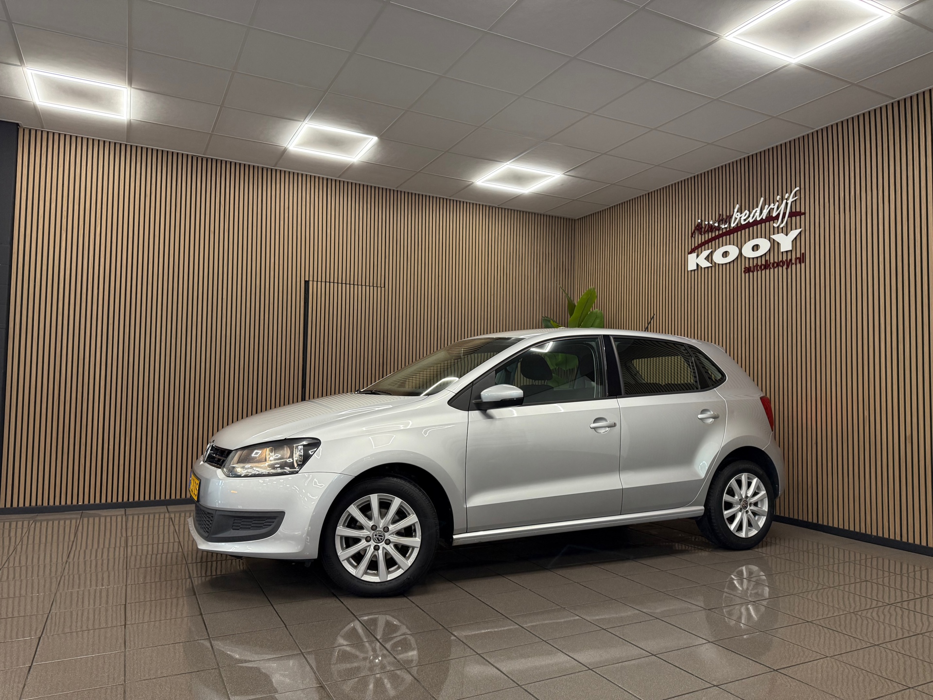 https://www.autokooy.nl//xml/images/47768284-9.JPG