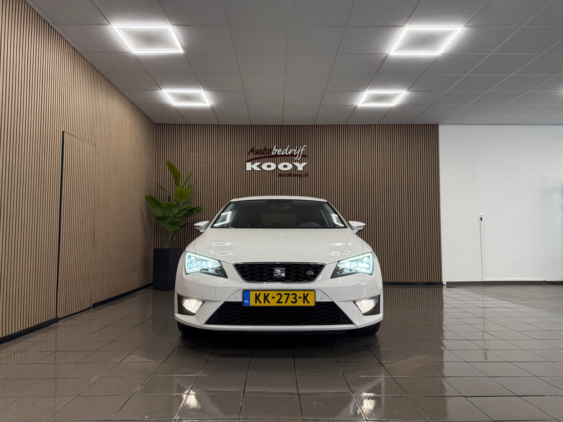 https://www.autokooy.nl//xml/images/47813846-8.JPG