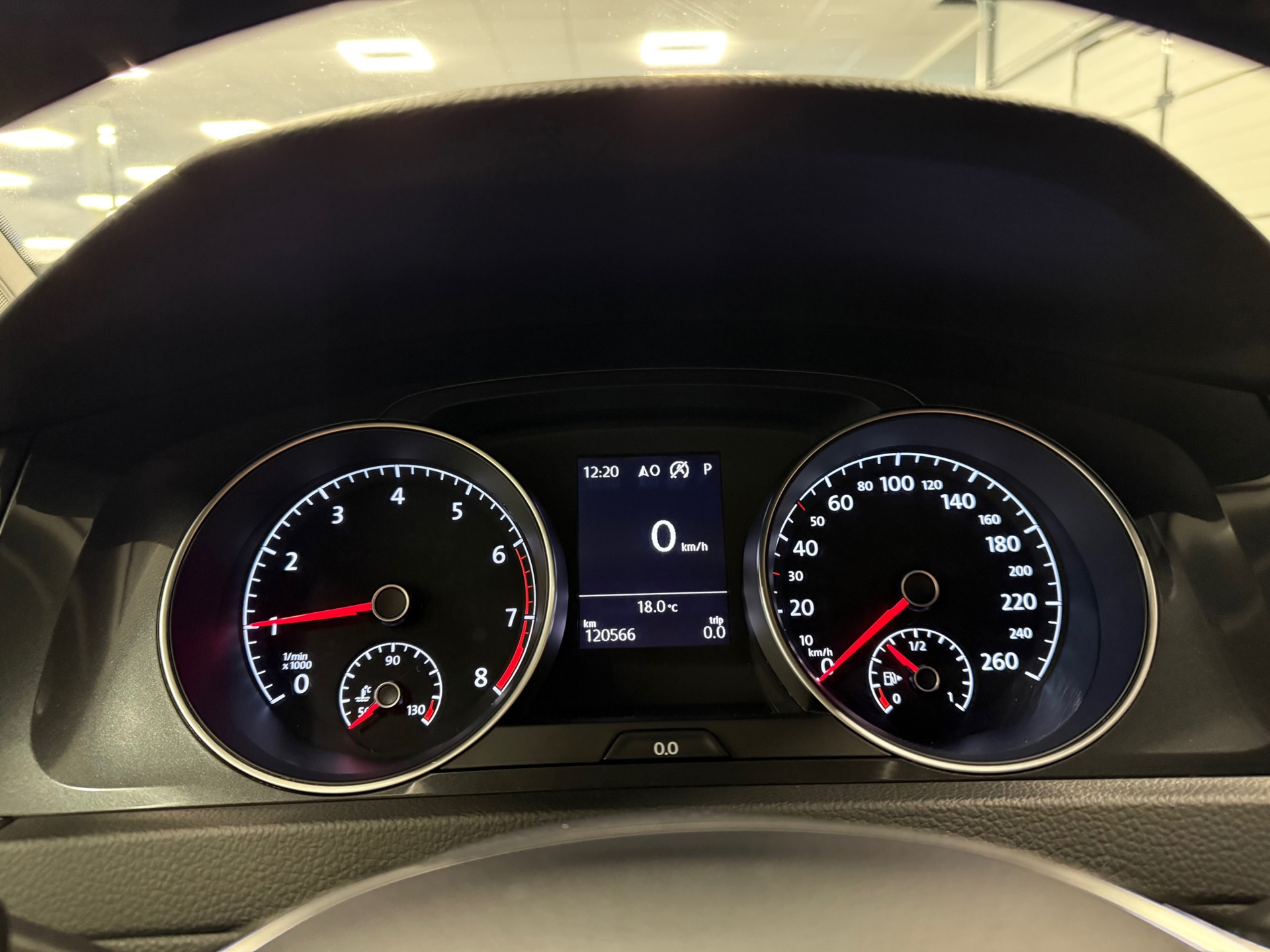 https://www.autokooy.nl//xml/images/47841003-14.JPG