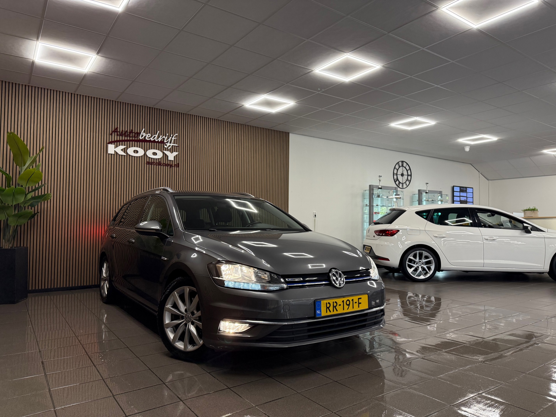 https://www.autokooy.nl//xml/images/47841003-7.JPG