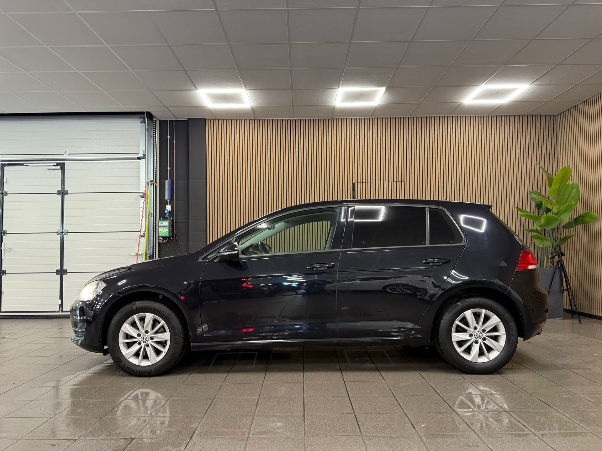 https://www.autokooy.nl//xml/images/47873253-2.JPG