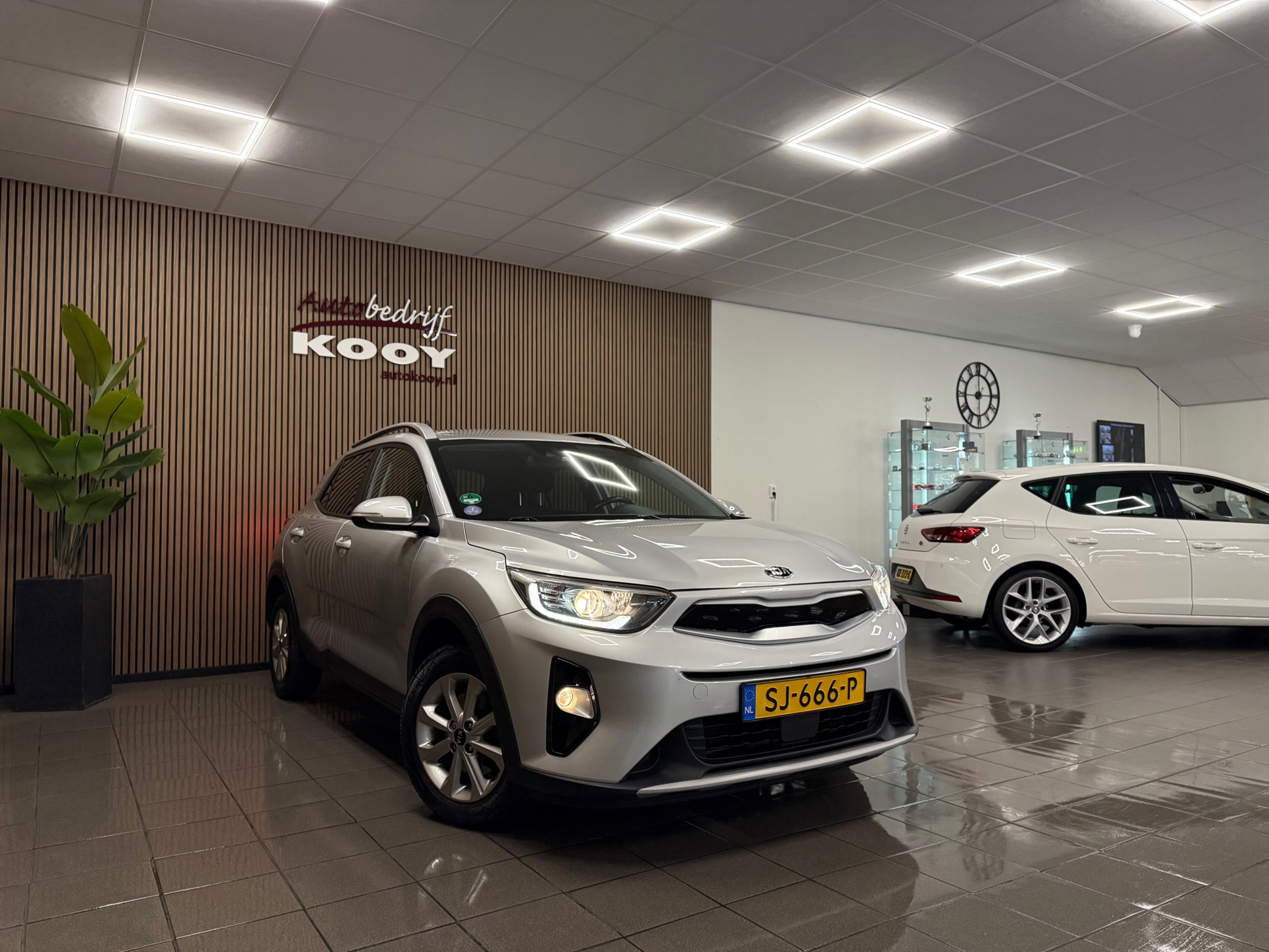 https://www.autokooy.nl//xml/images/47873289-7.JPG
