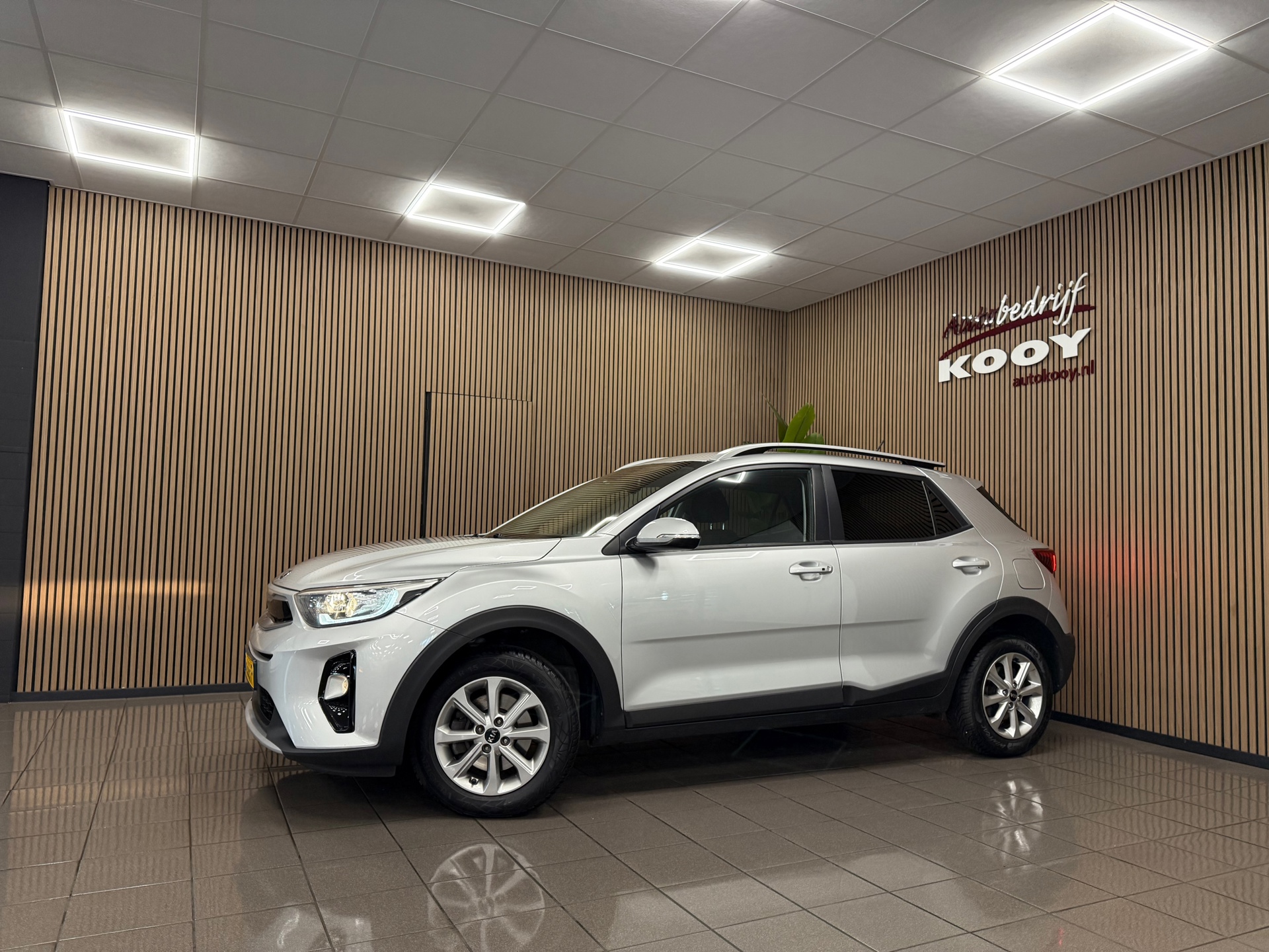 https://www.autokooy.nl//xml/images/47873289-9.JPG