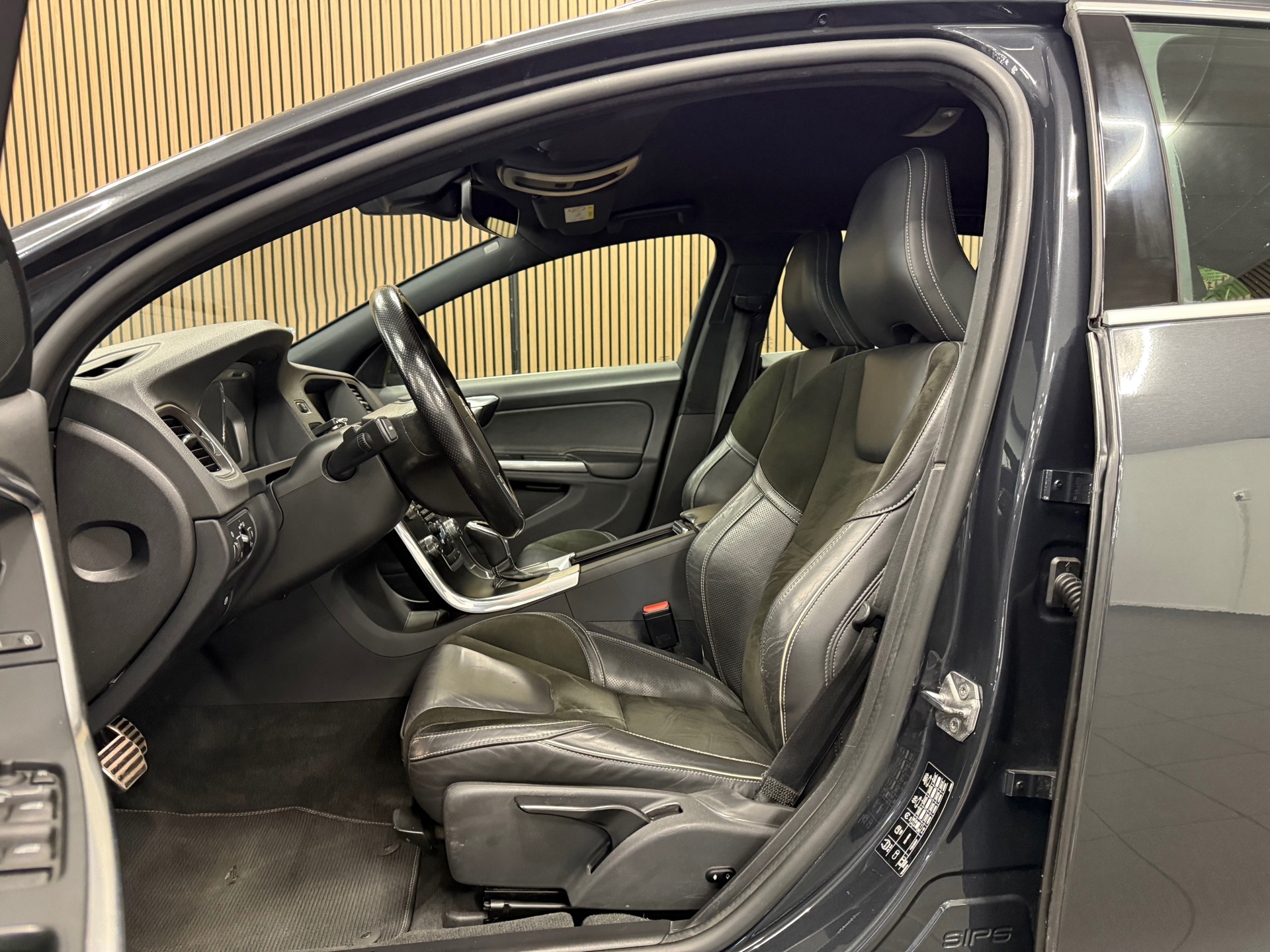 https://www.autokooy.nl//xml/images/47898102-11.JPG
