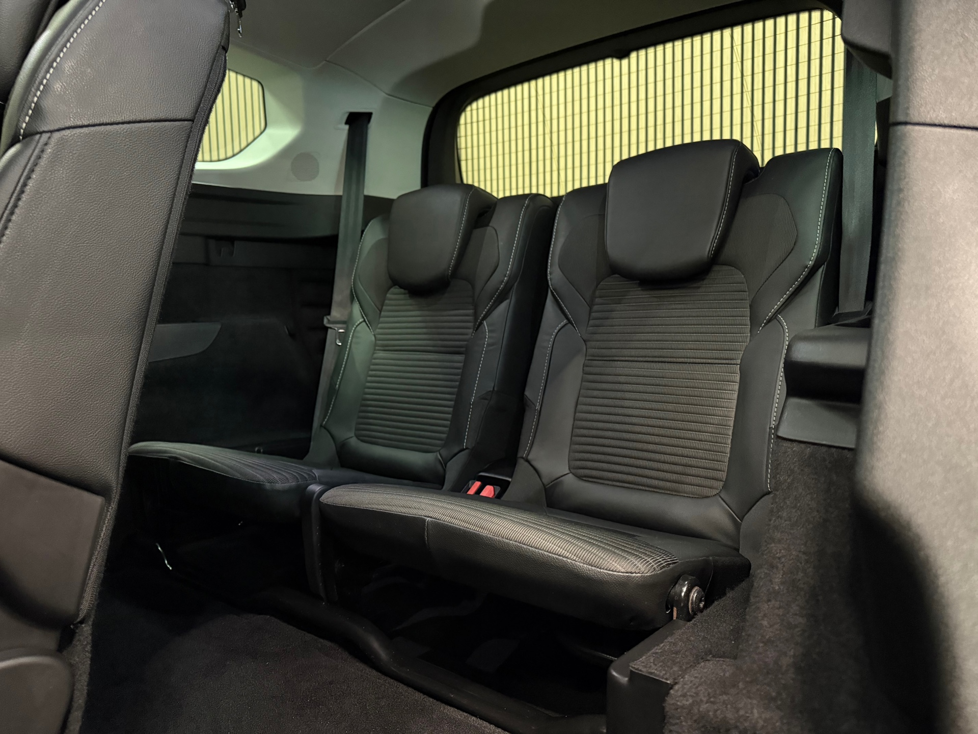 https://www.autokooy.nl//xml/images/47974637-22.JPG
