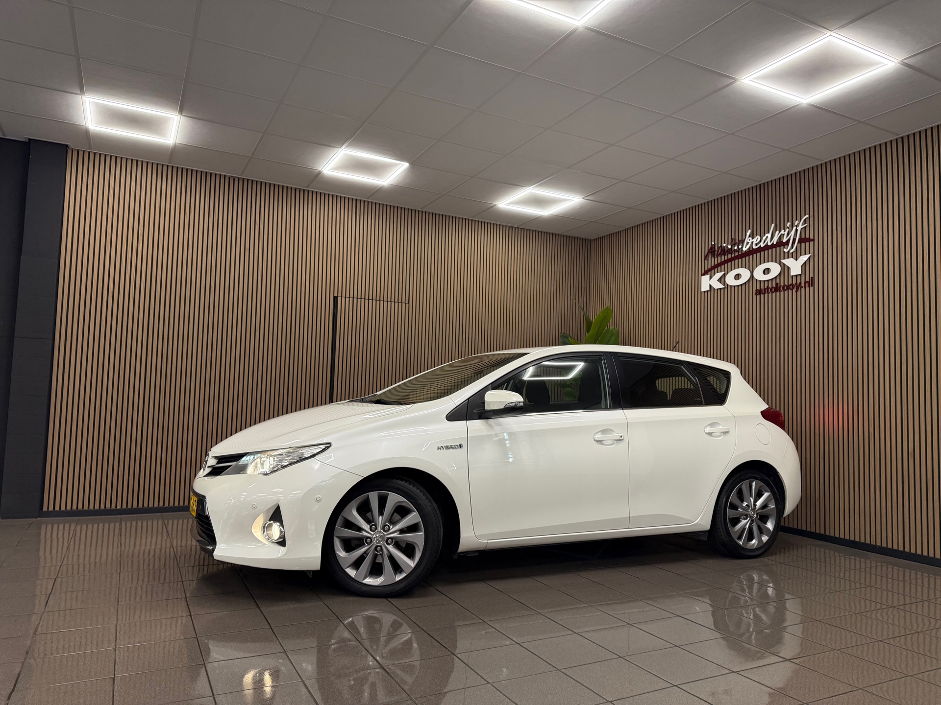 https://www.autokooy.nl//xml/images/47998821-9.JPG