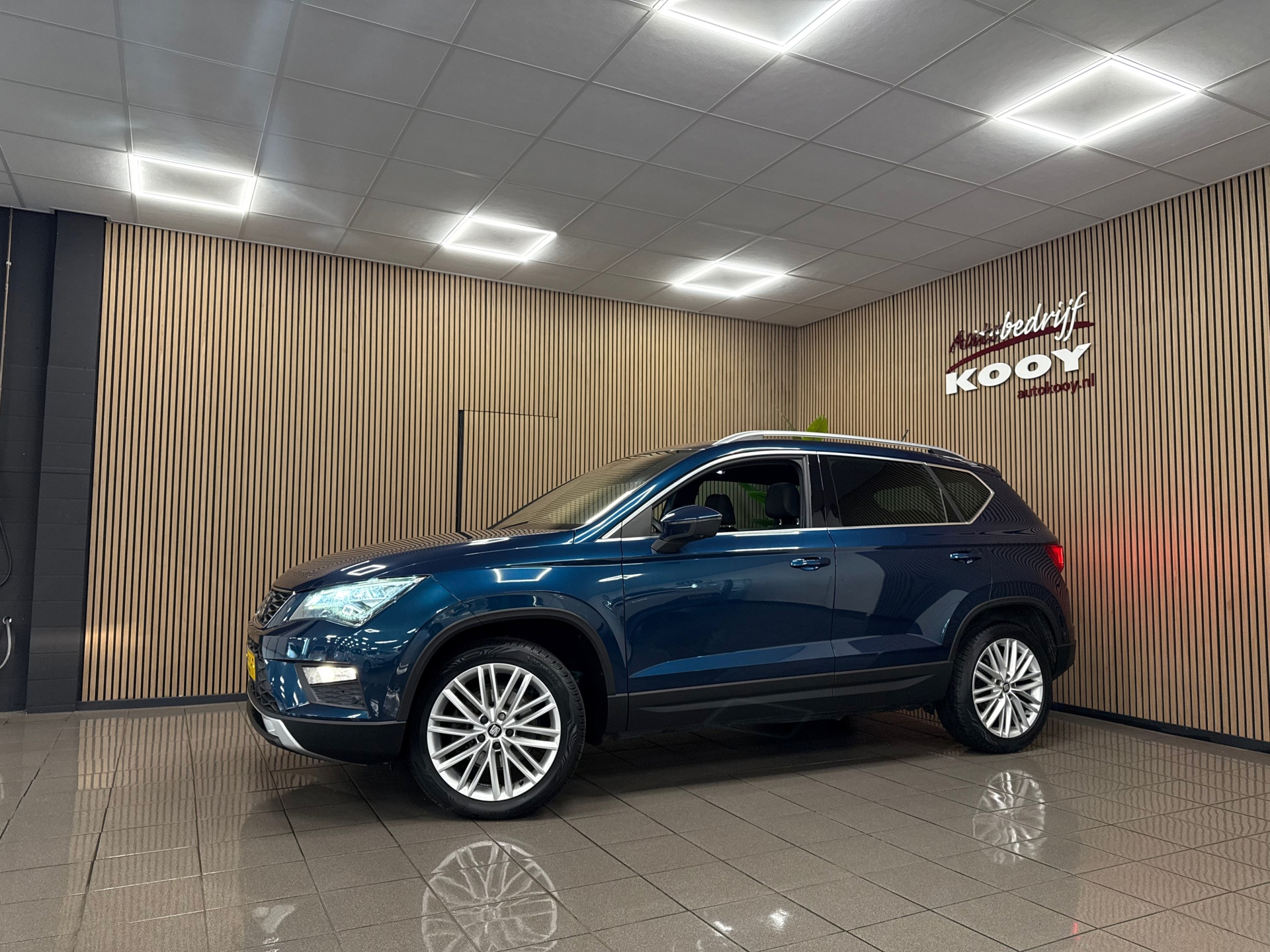 https://www.autokooy.nl//xml/images/47999040-10.JPG