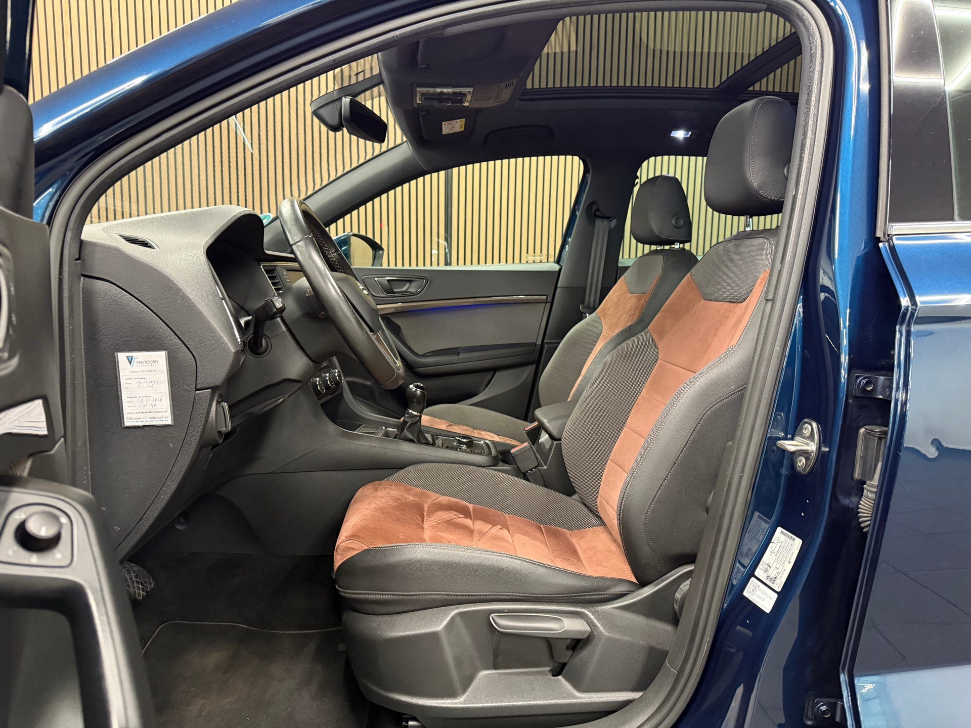 https://www.autokooy.nl//xml/images/47999040-12.JPG