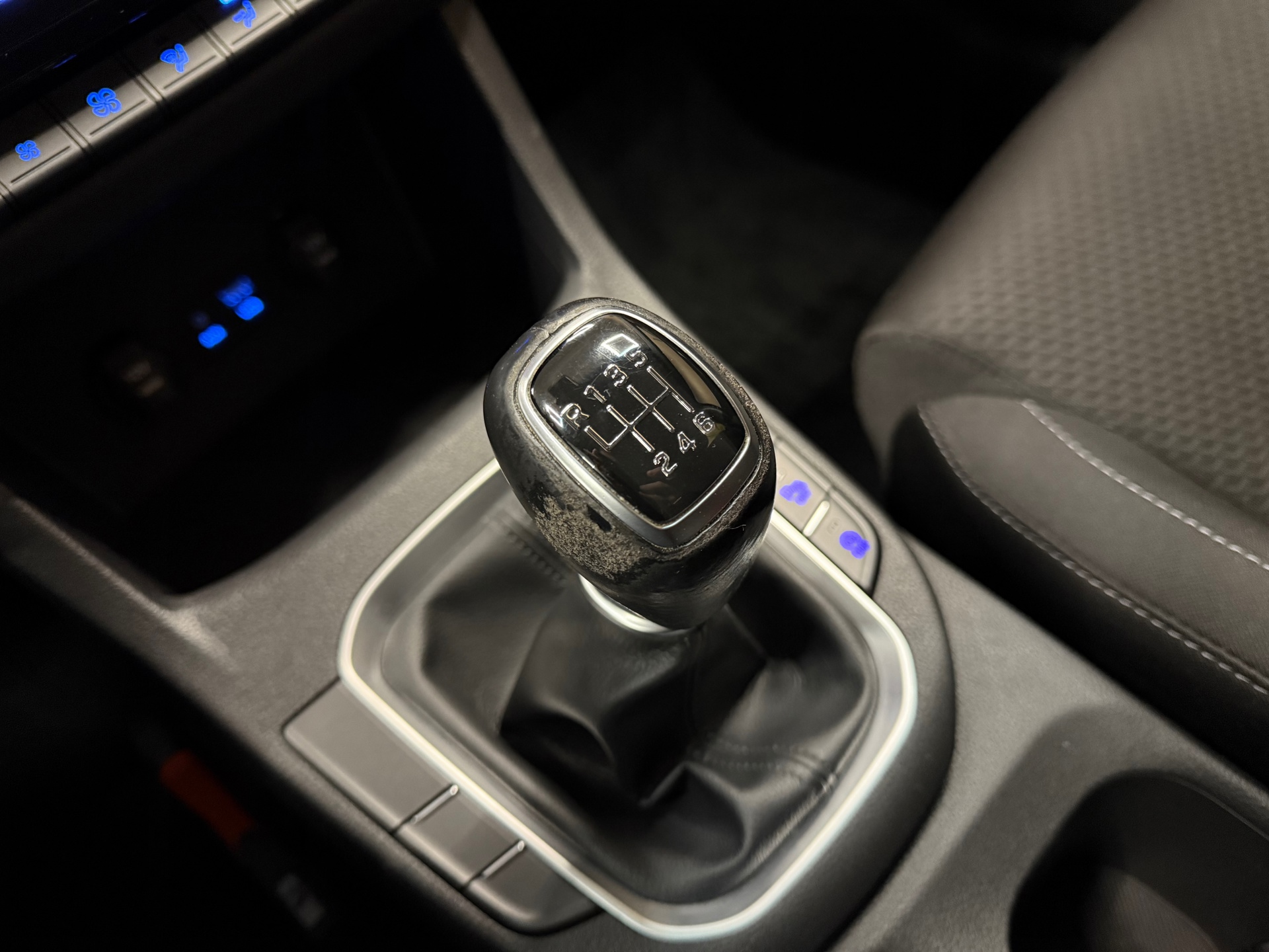 https://www.autokooy.nl//xml/images/47999343-21.JPG