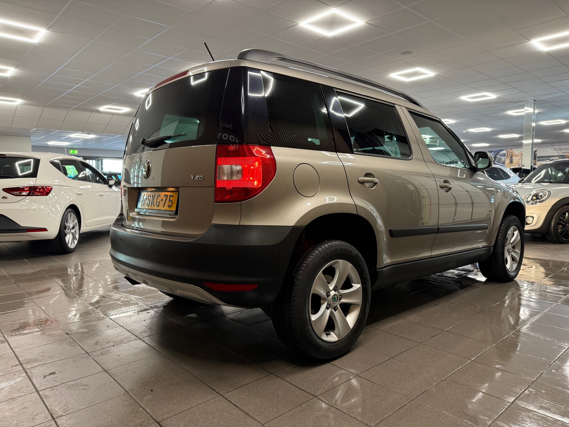 https://www.autokooy.nl//xml/images/48036675-6.JPG