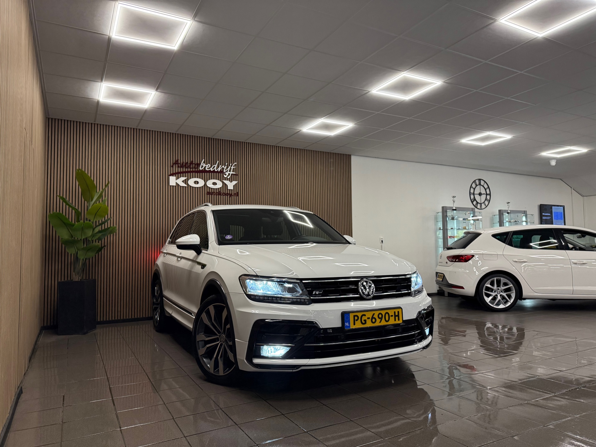 https://www.autokooy.nl//xml/images/48064329-7.JPG