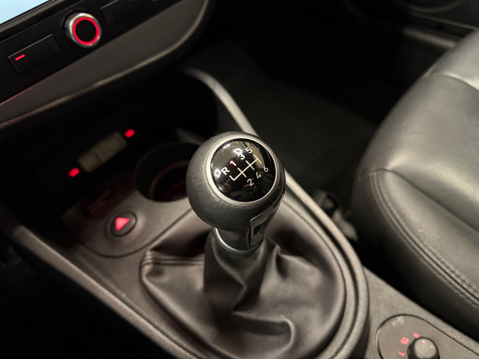 https://www.autokooy.nl//xml/images/48113178-19.JPG