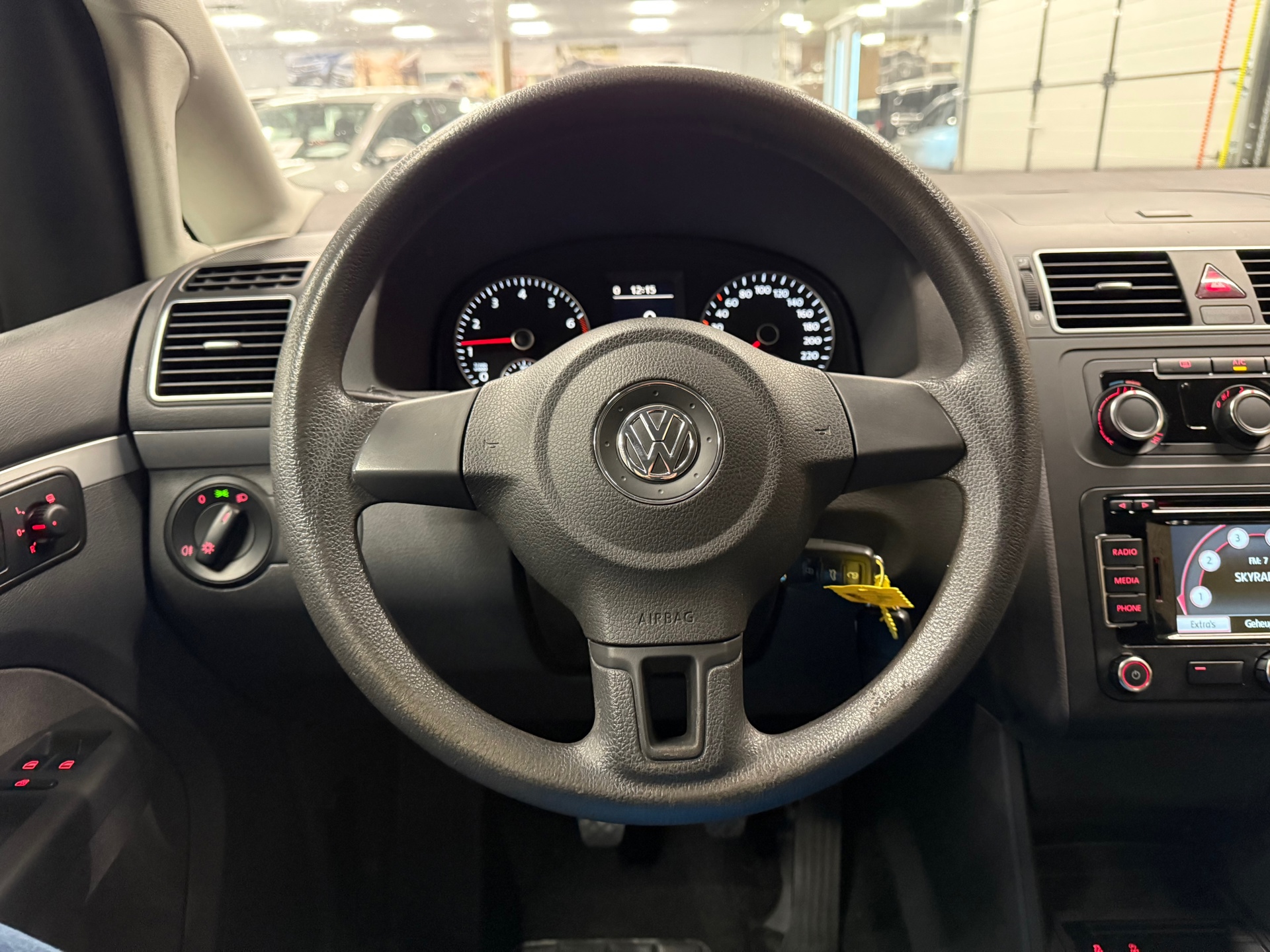 https://www.autokooy.nl//xml/images/48133455-13.JPG