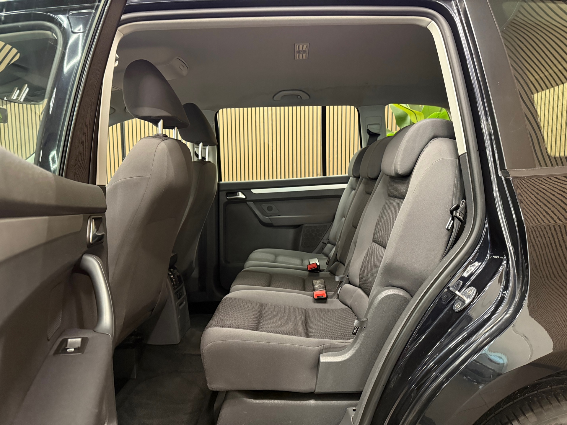 https://www.autokooy.nl//xml/images/48133455-23.JPG