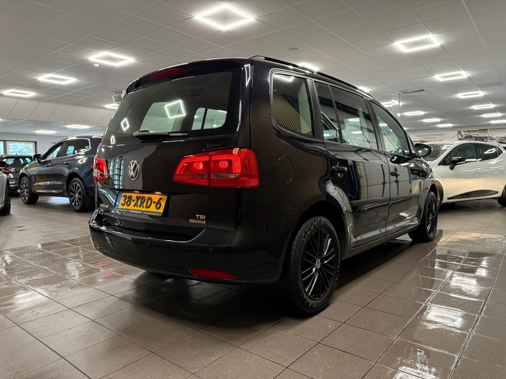 https://www.autokooy.nl//xml/images/48133455-6.JPG