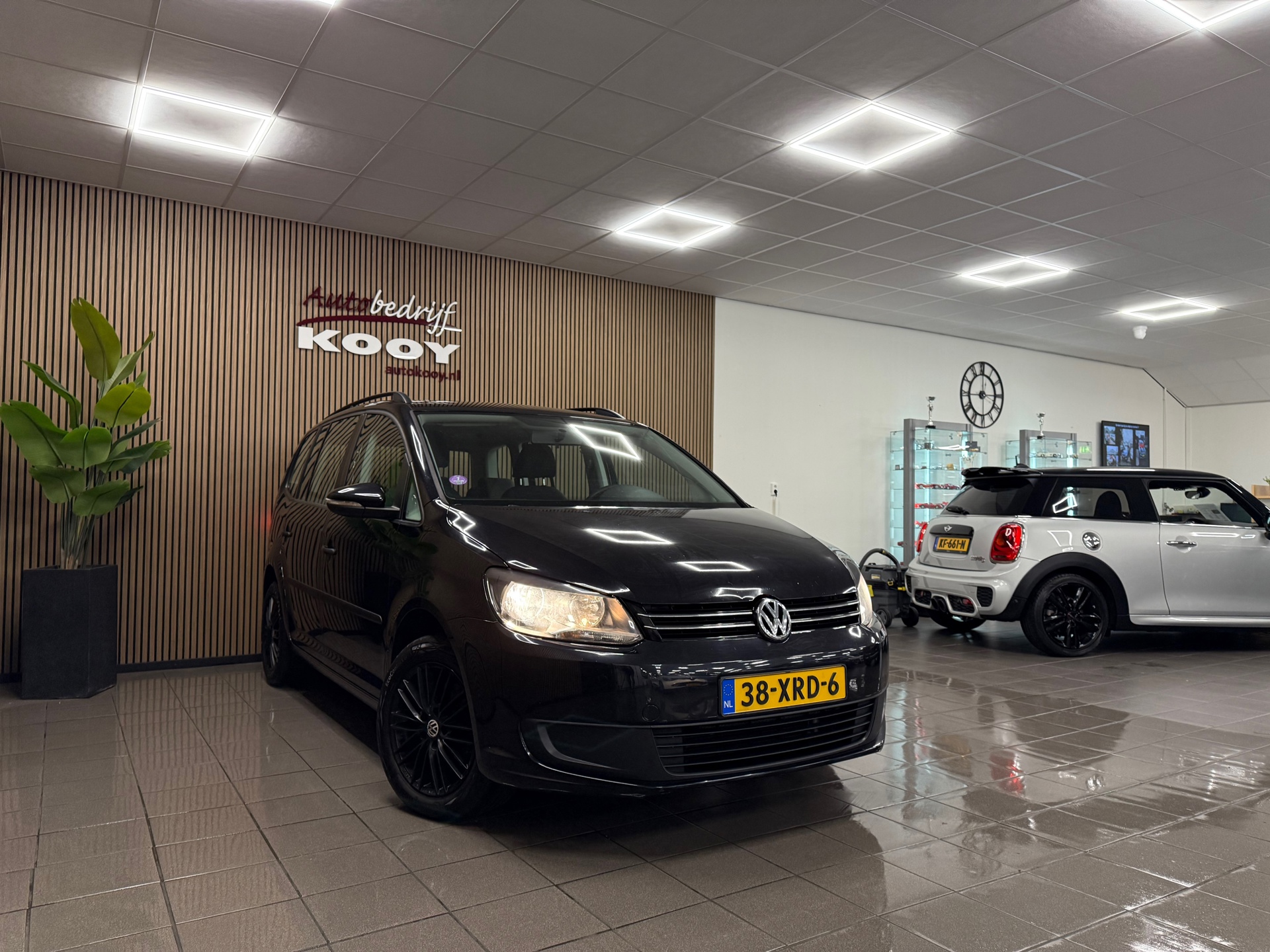 https://www.autokooy.nl//xml/images/48133455-7.JPG