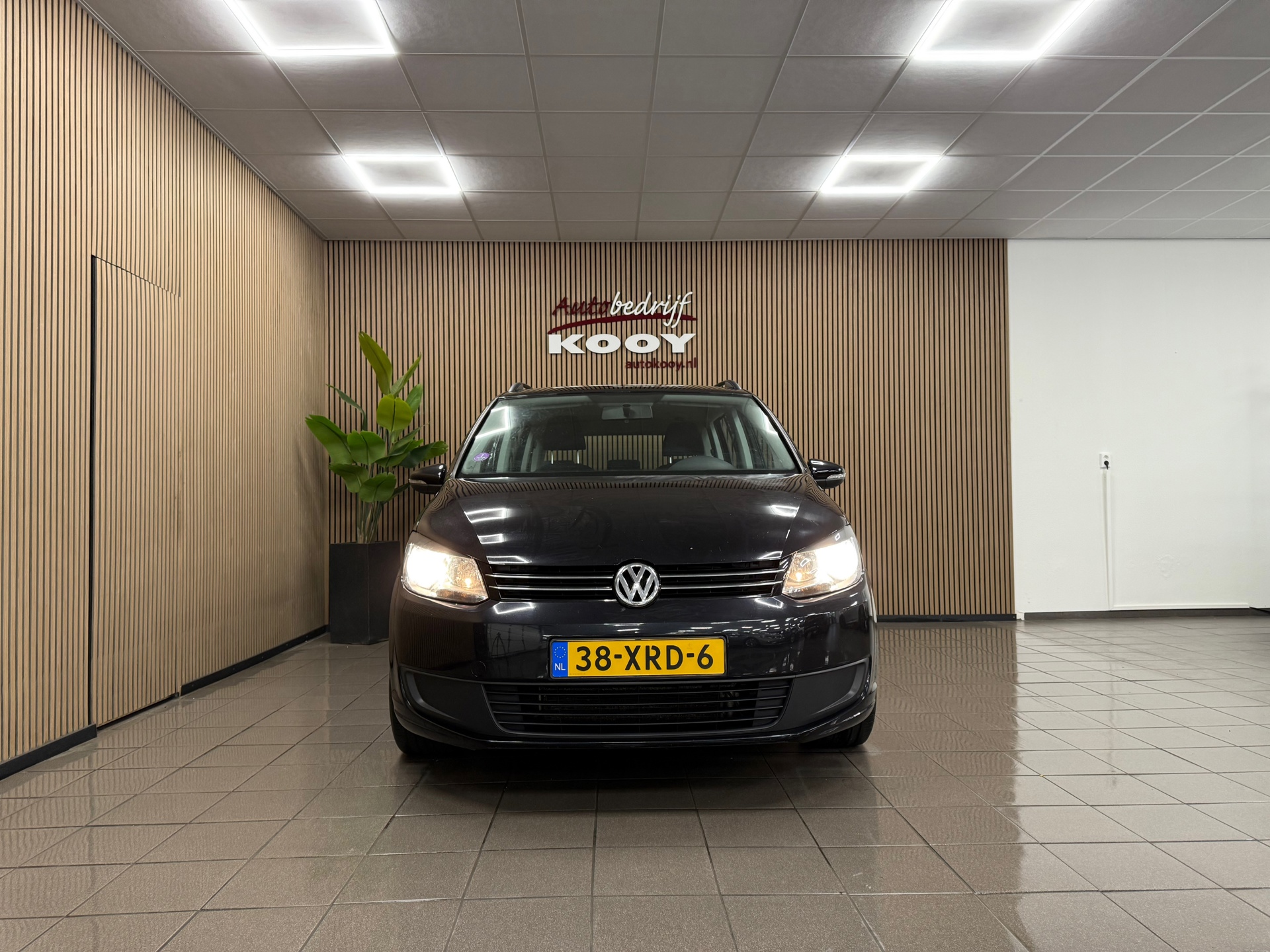 https://www.autokooy.nl//xml/images/48133455-8.JPG