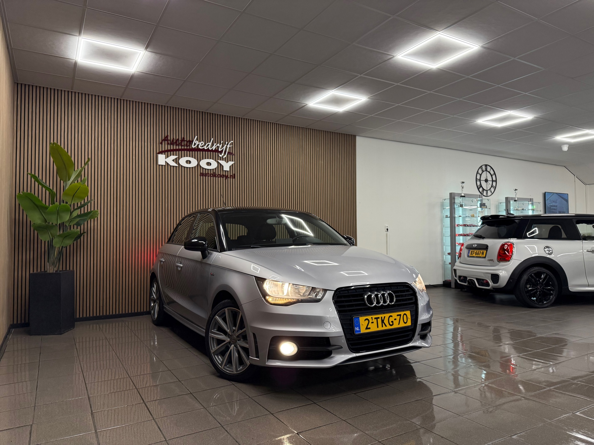 https://www.autokooy.nl//xml/images/48160664-7.JPG