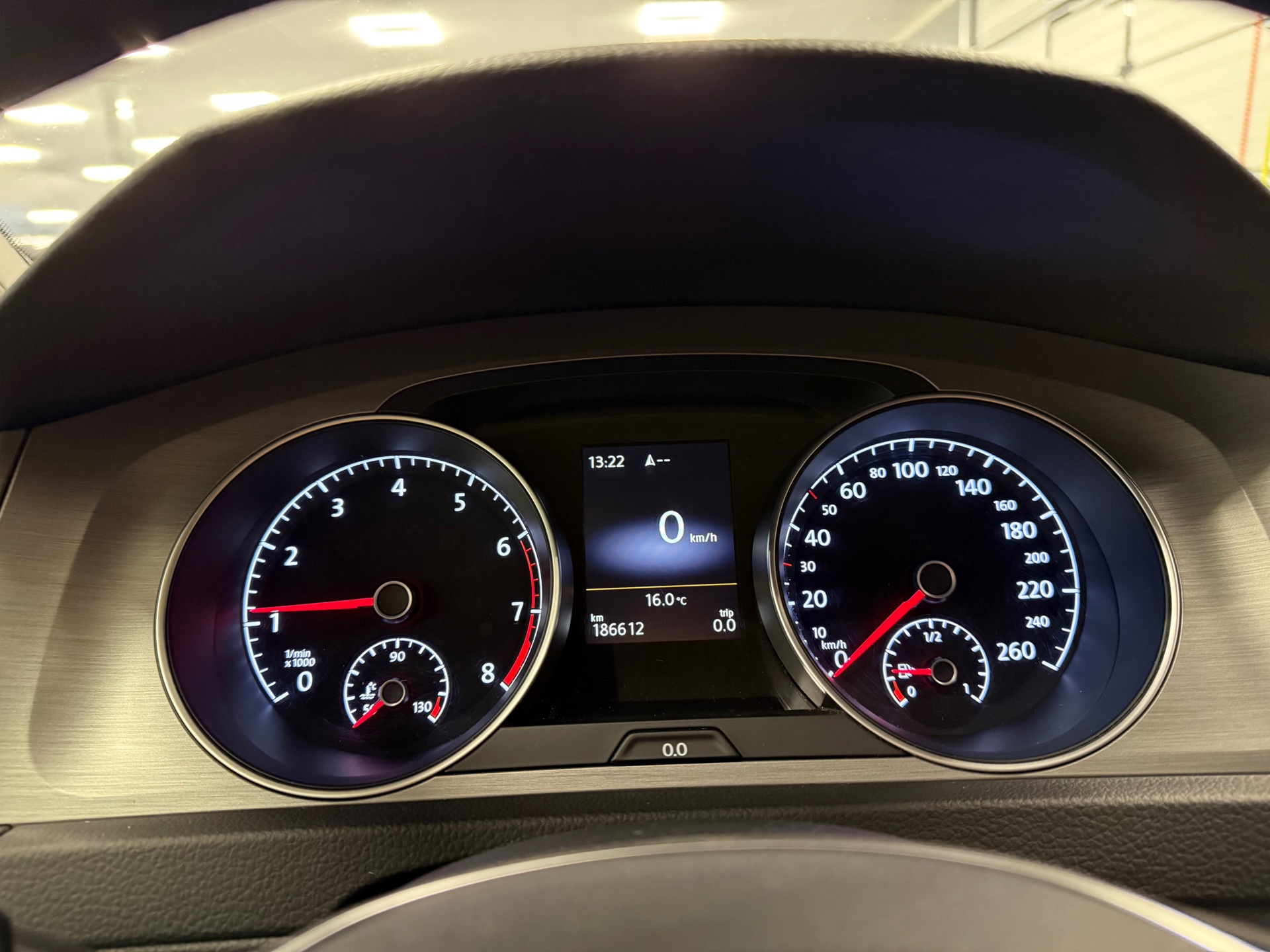 https://www.autokooy.nl//xml/images/48160687-15.JPG