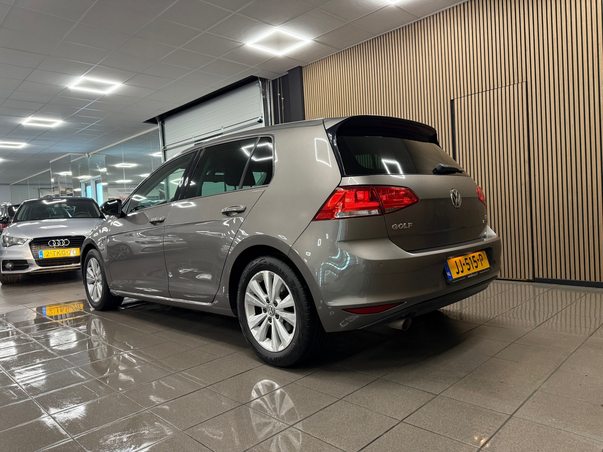 https://www.autokooy.nl//xml/images/48160687-3.JPG