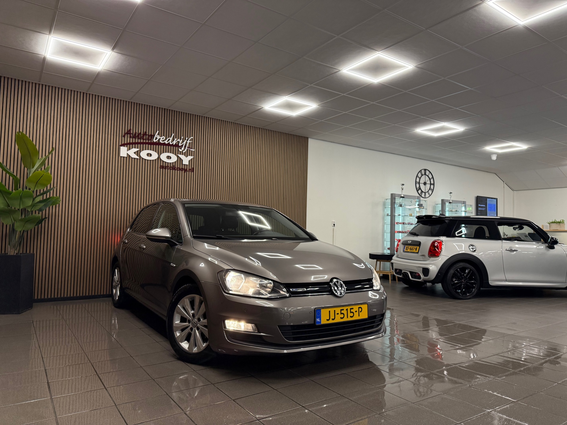 https://www.autokooy.nl//xml/images/48160687-7.JPG