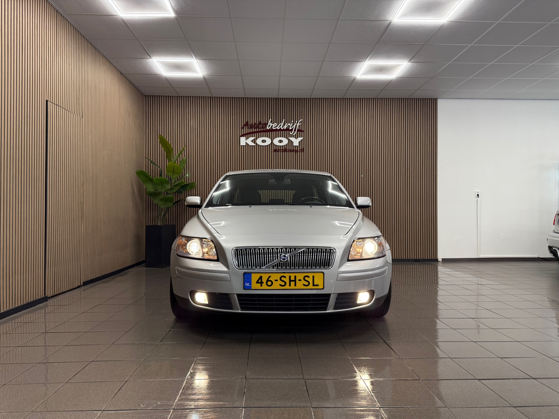 https://www.autokooy.nl//xml/images/48261410-8.JPG